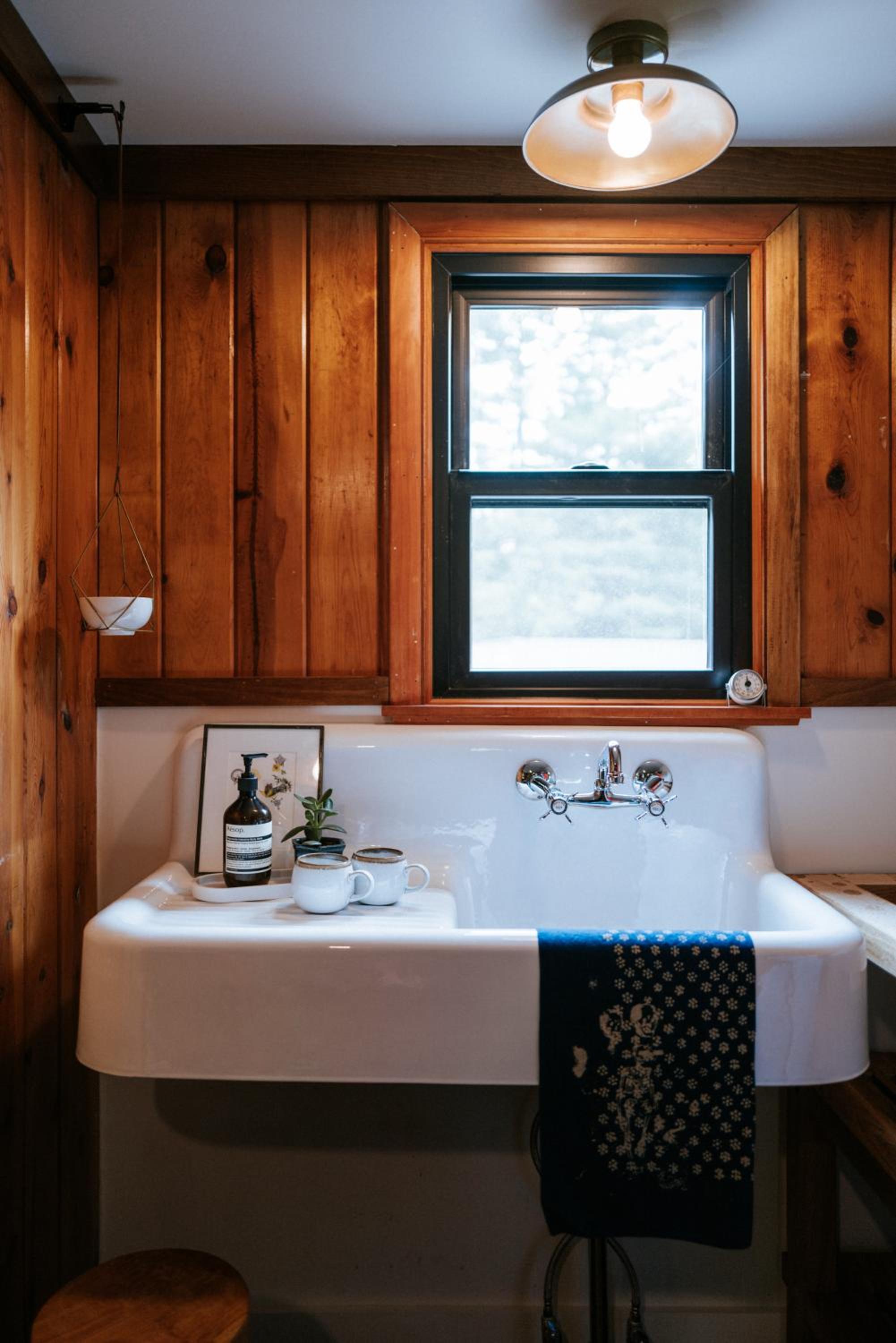 Superior Suite - Photo 12