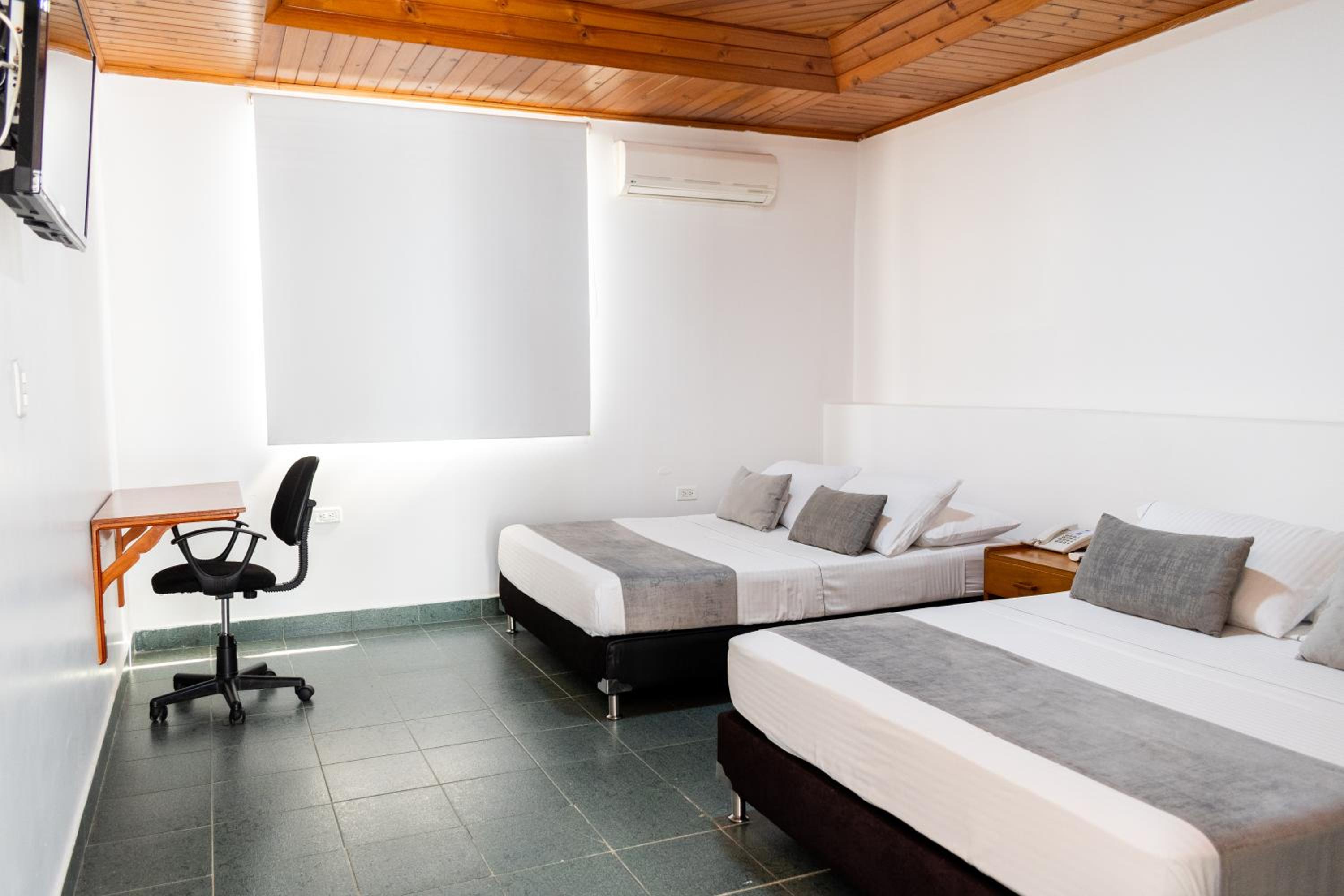 Deluxe Double Room With Two Double Beds