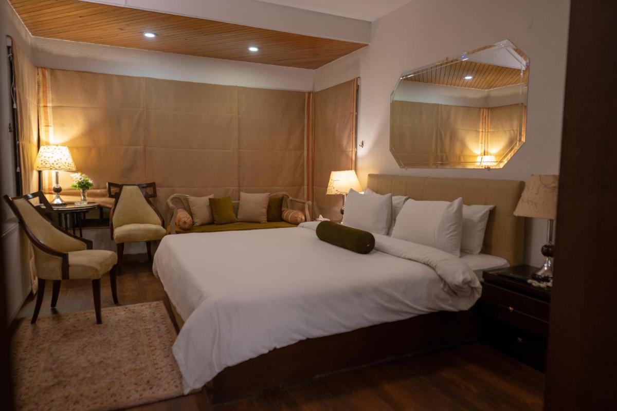 King Suite photo 1
