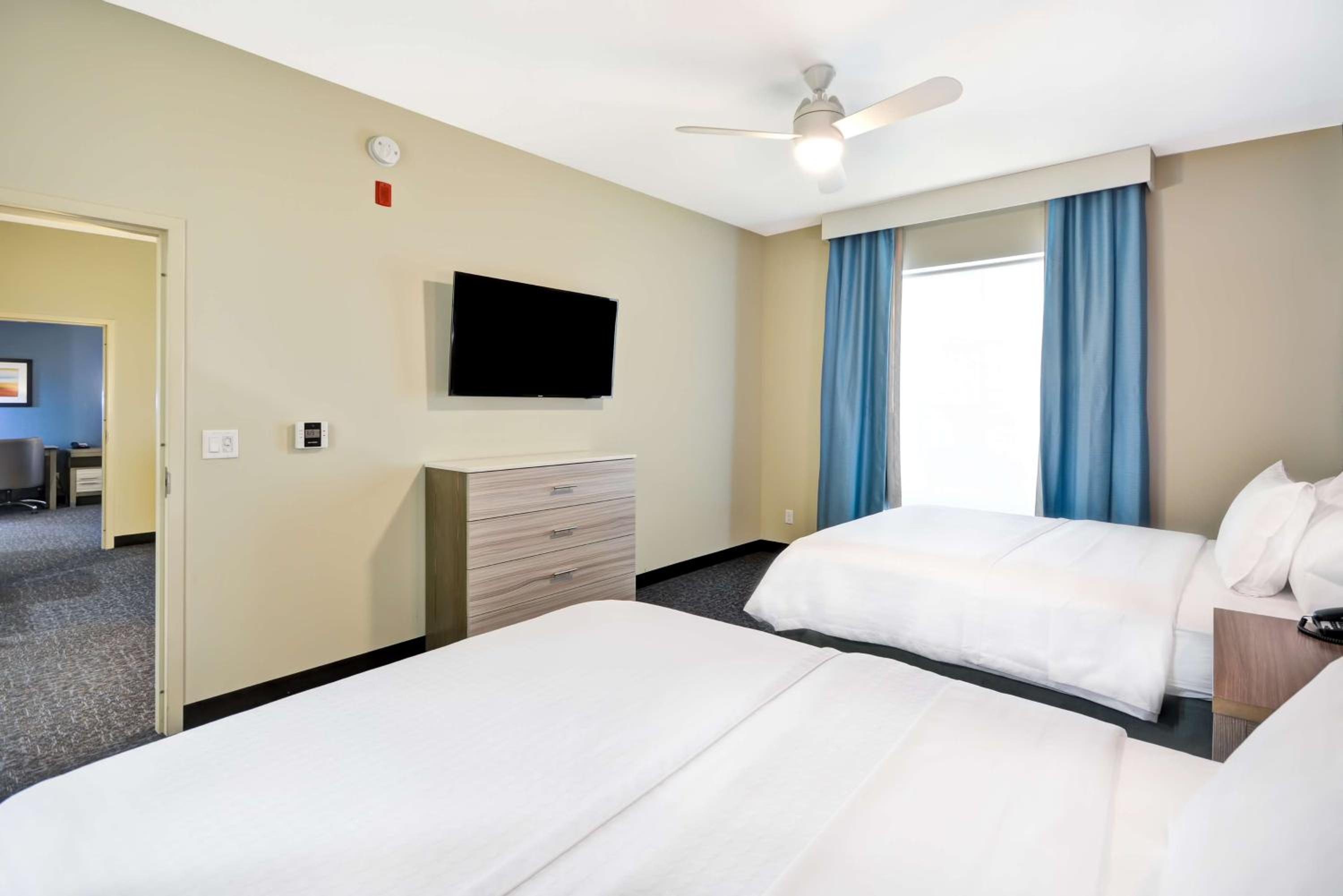 Two Bedroom Suite with Two Bathrooms