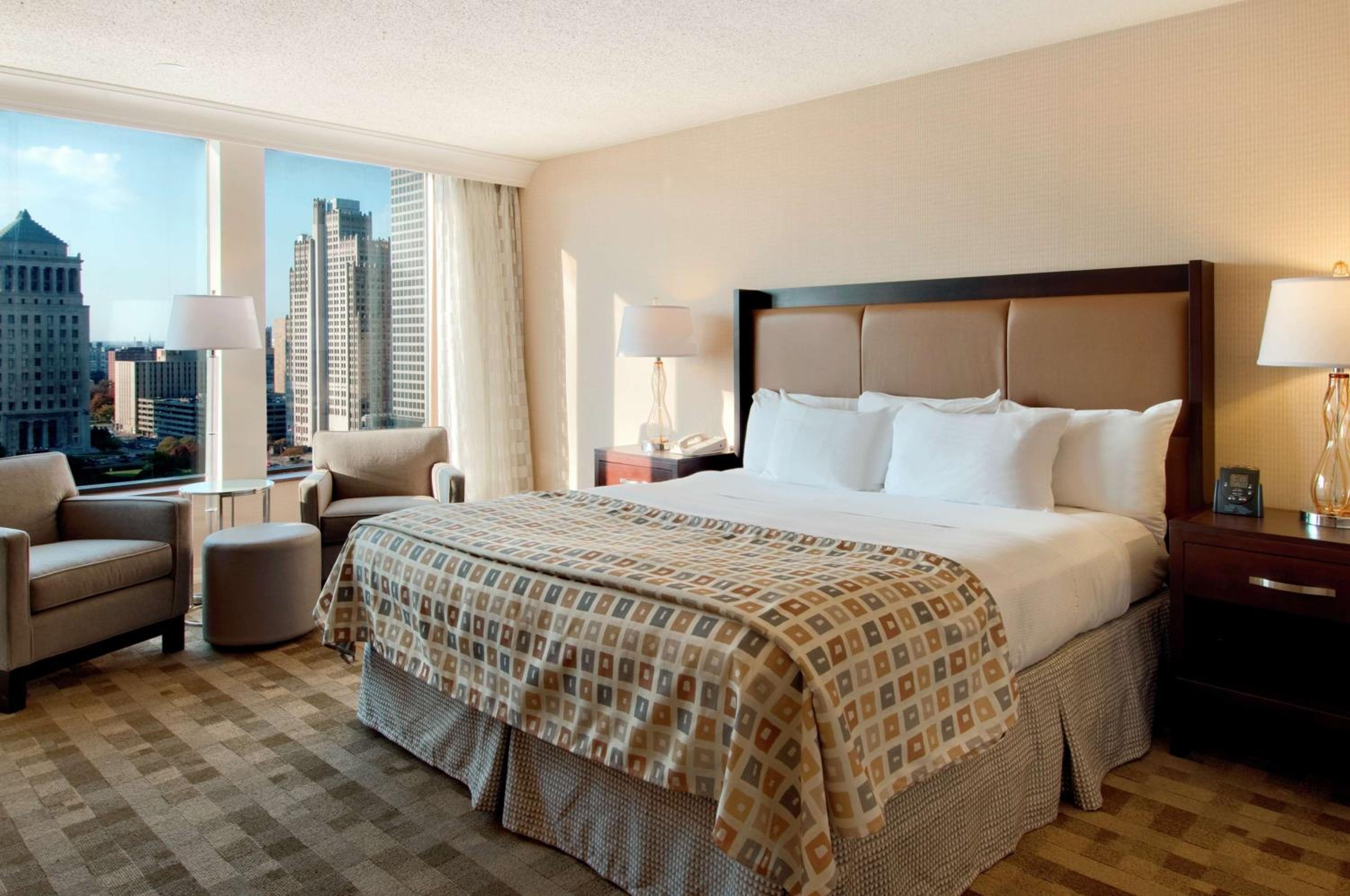 King Room with City View - Photo 2
