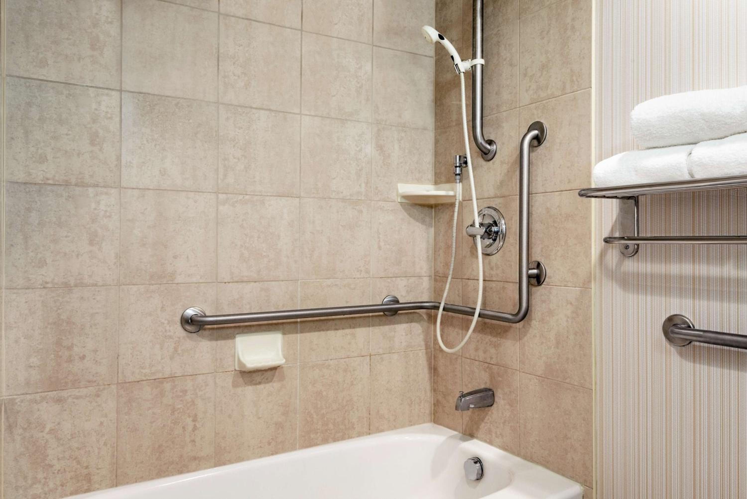 King Room - Disability Access - Photo 2