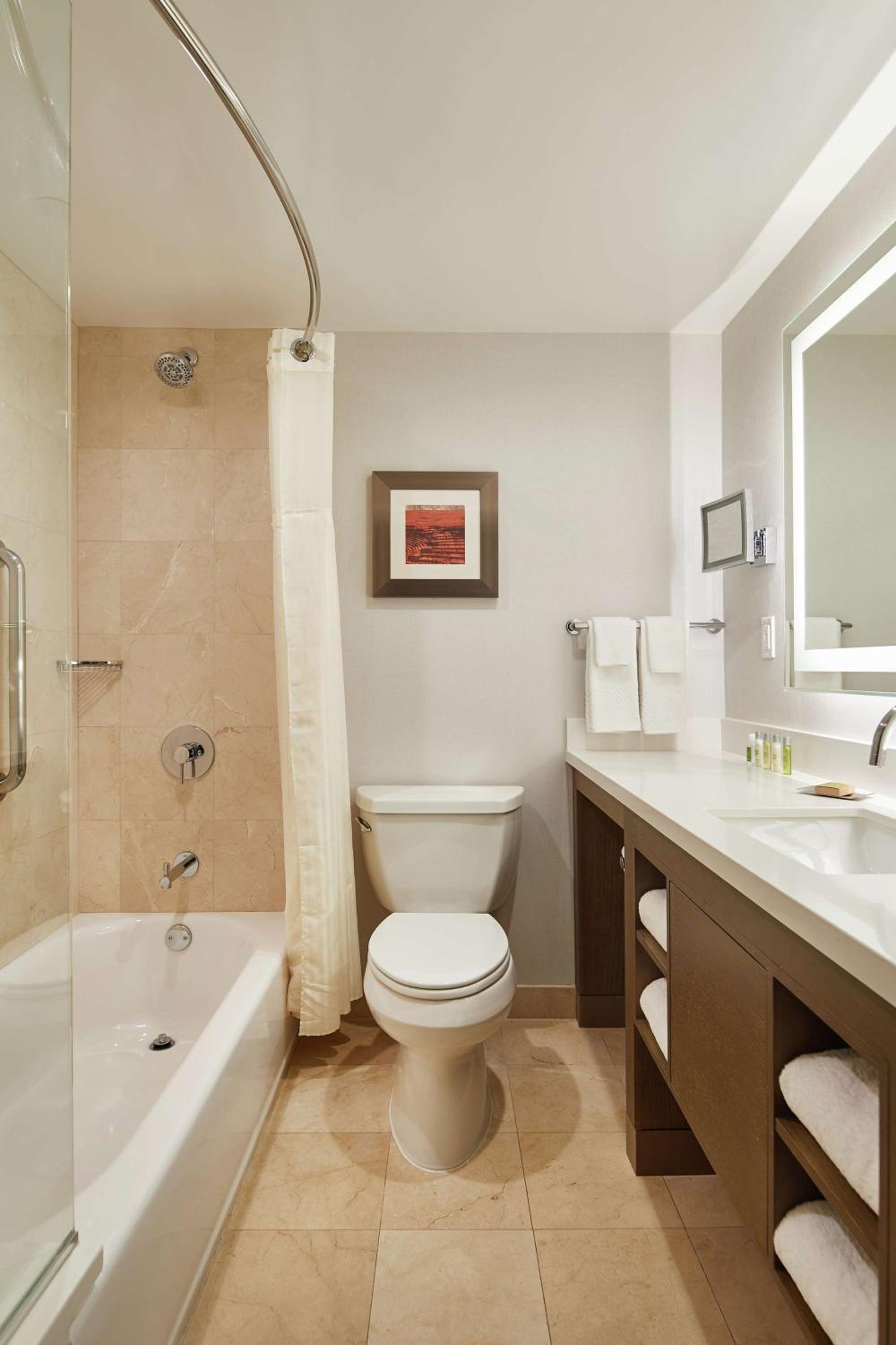 Executive Double Room with Two Double Beds - Photo 5