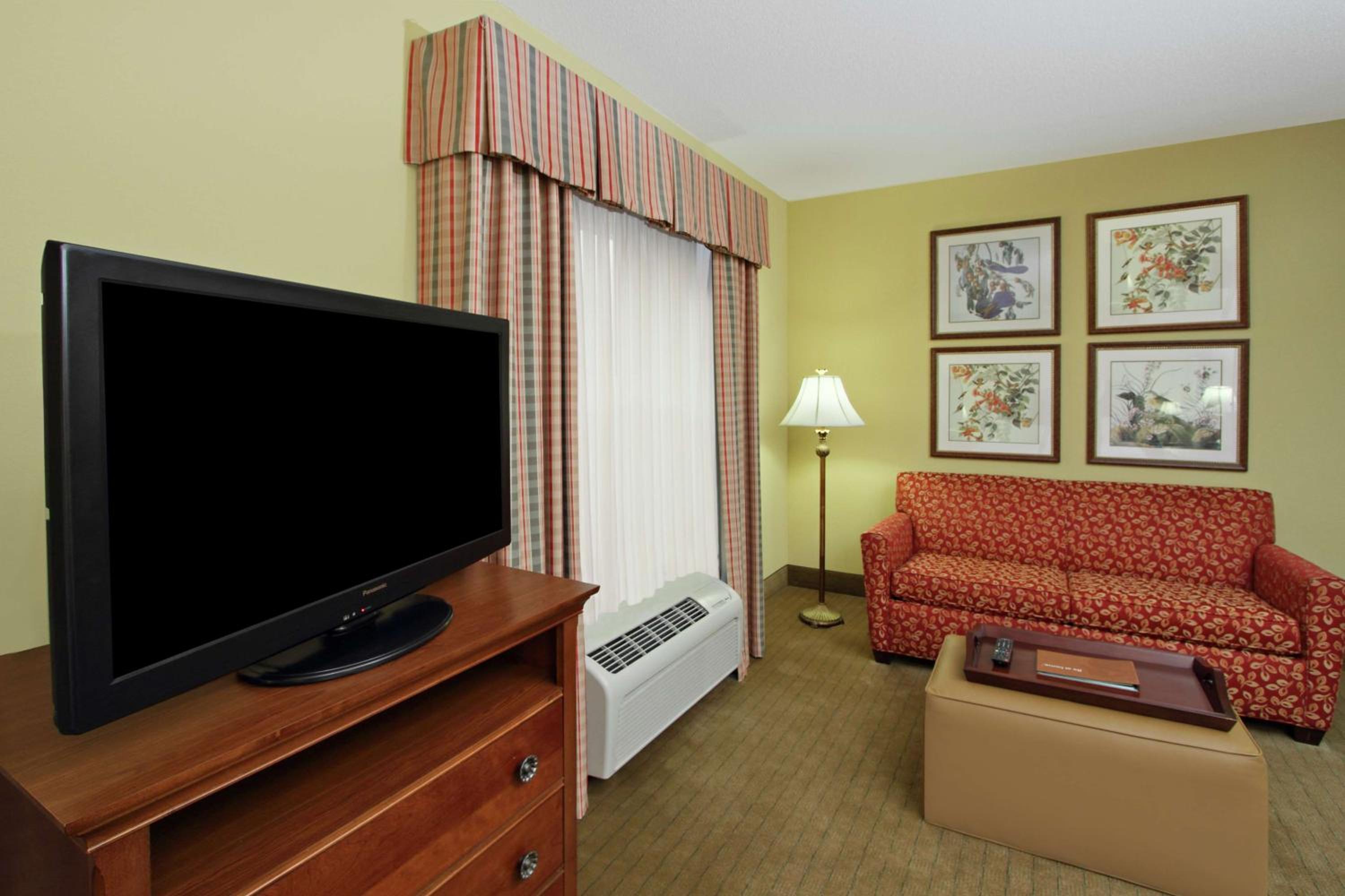 King Studio Suite - Non-Smoking - Photo 6