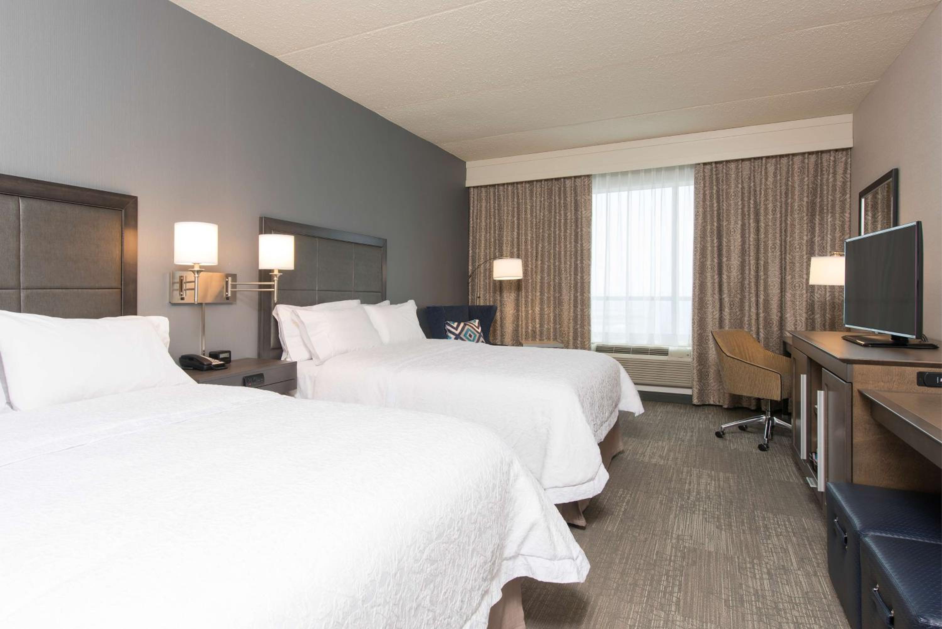 Queen Room with Two Queen Beds - Non-Smoking