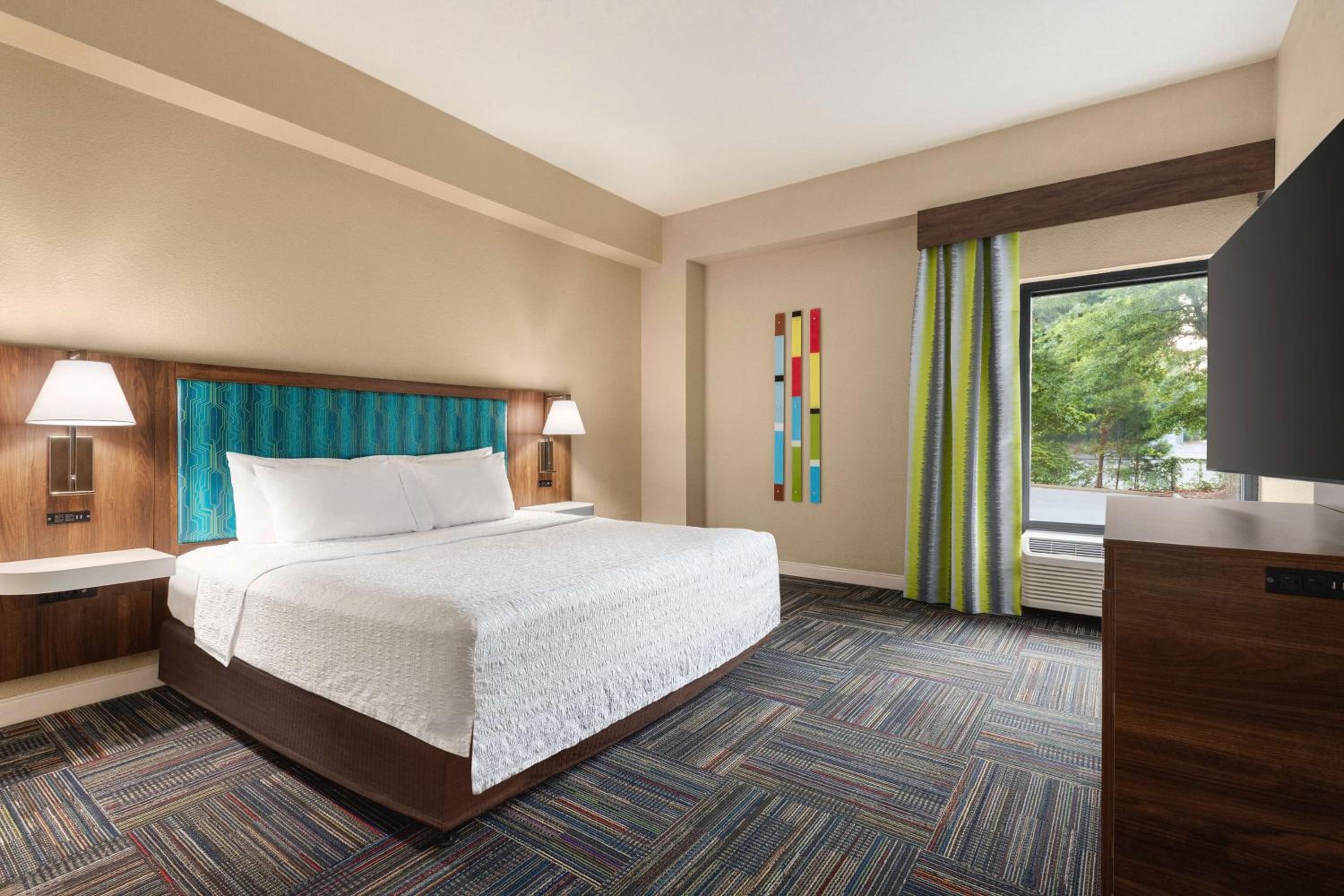 King Room - Mobility Access/Non-Smoking - Photo 1