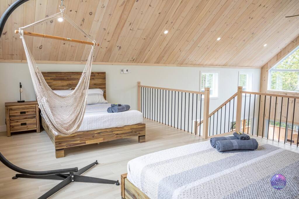 Three-Bedroom Chalet photo 1