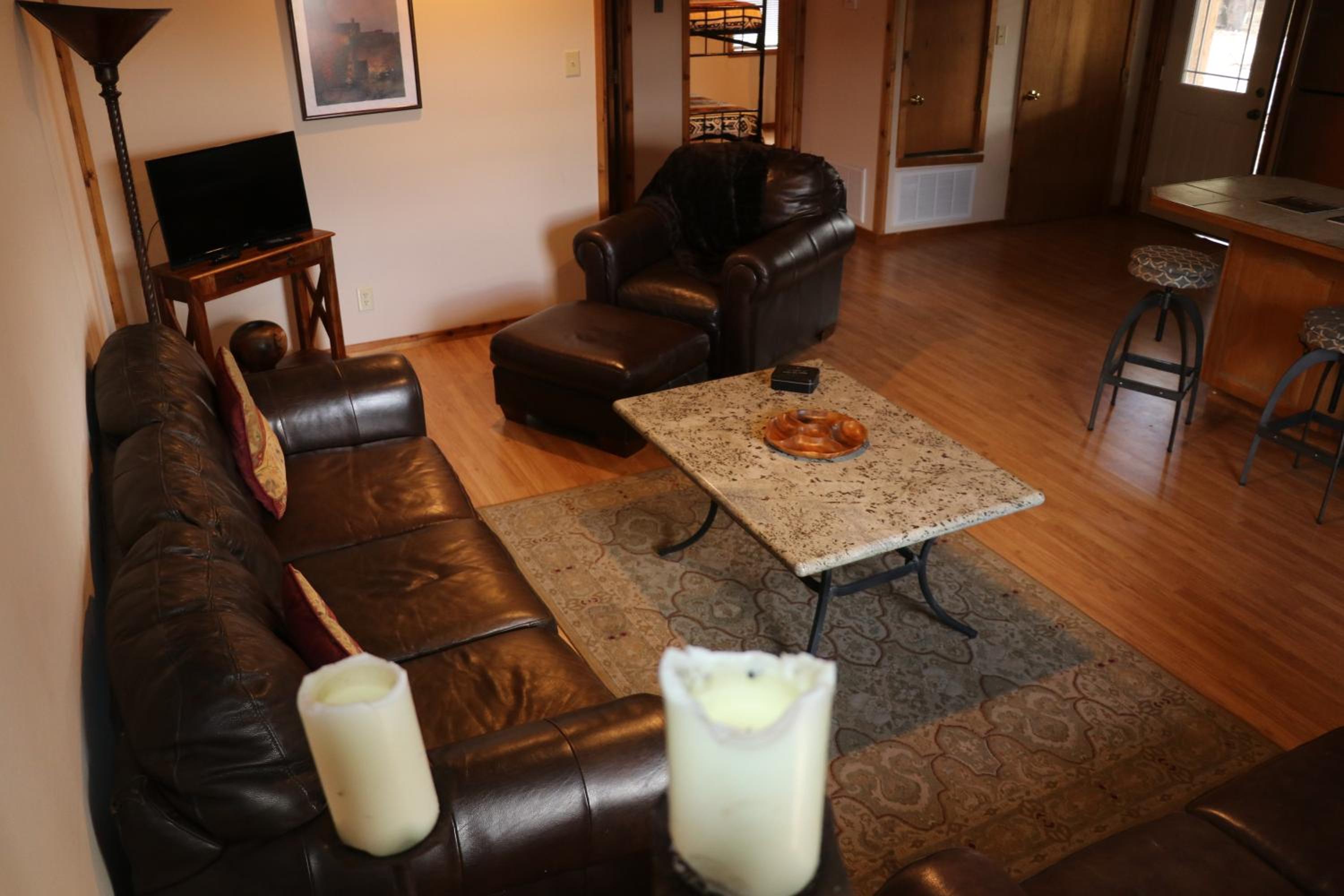 One-Bedroom House photo 1