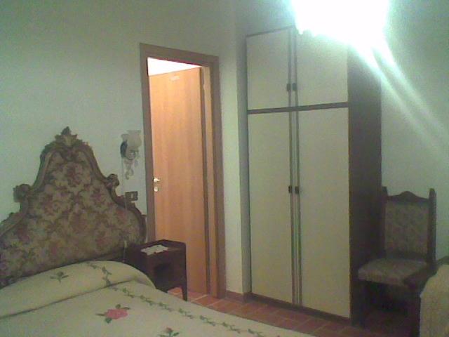 Quadruple Room - Photo 5