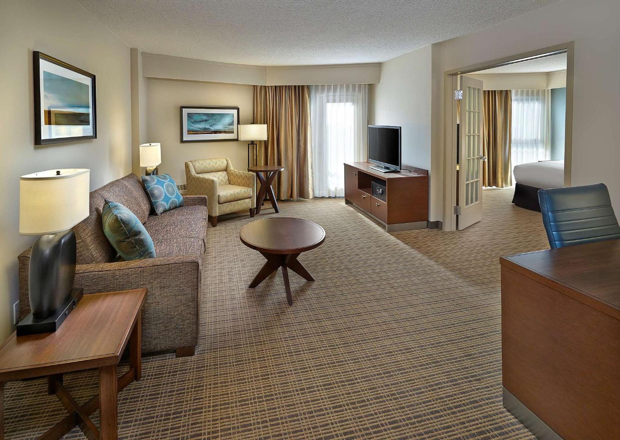 Two Bedroom Suite with Sofabed Non Smoking photo 3