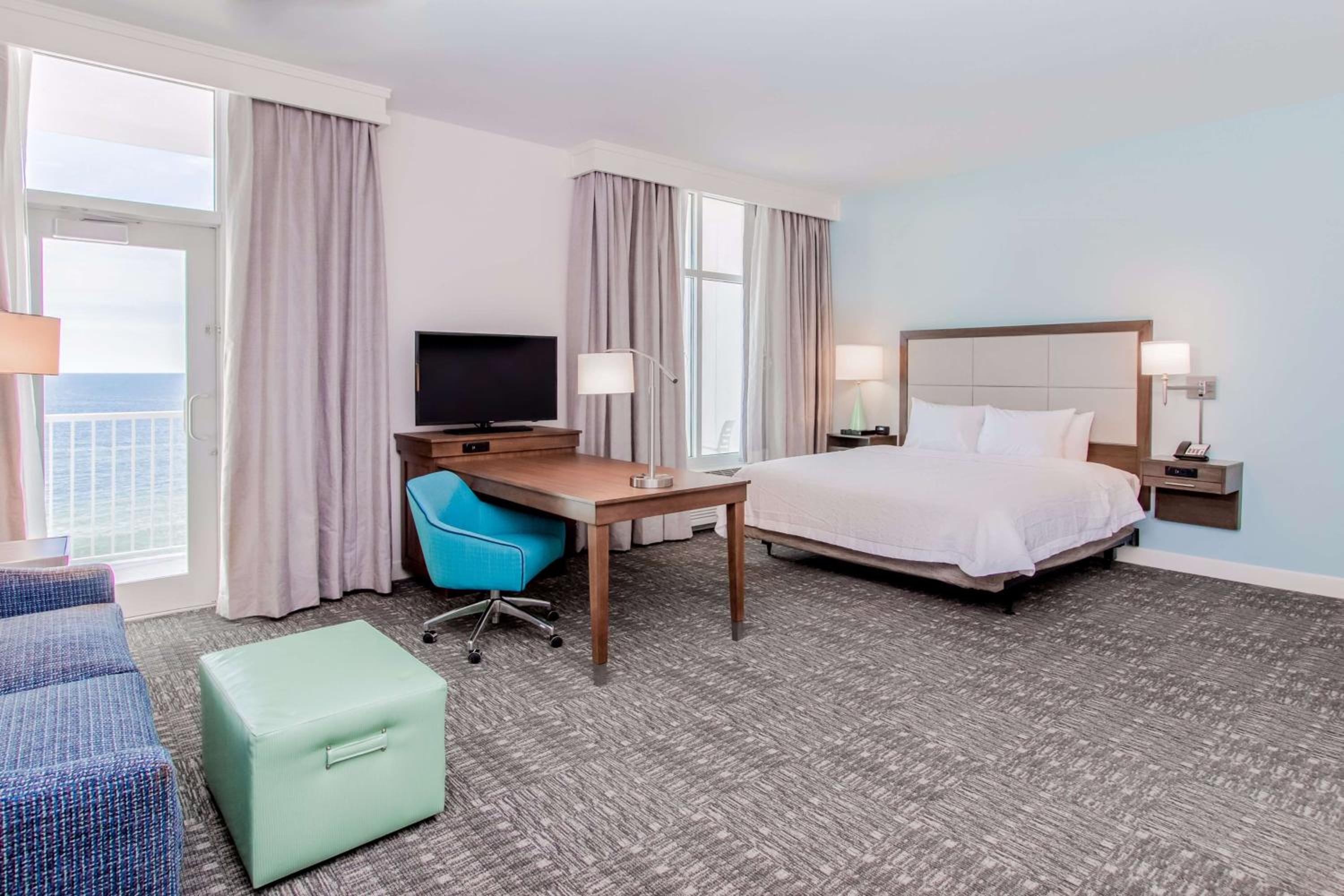 King Studio Suite with Roll-In Shower and Balcony - Mobility Access
