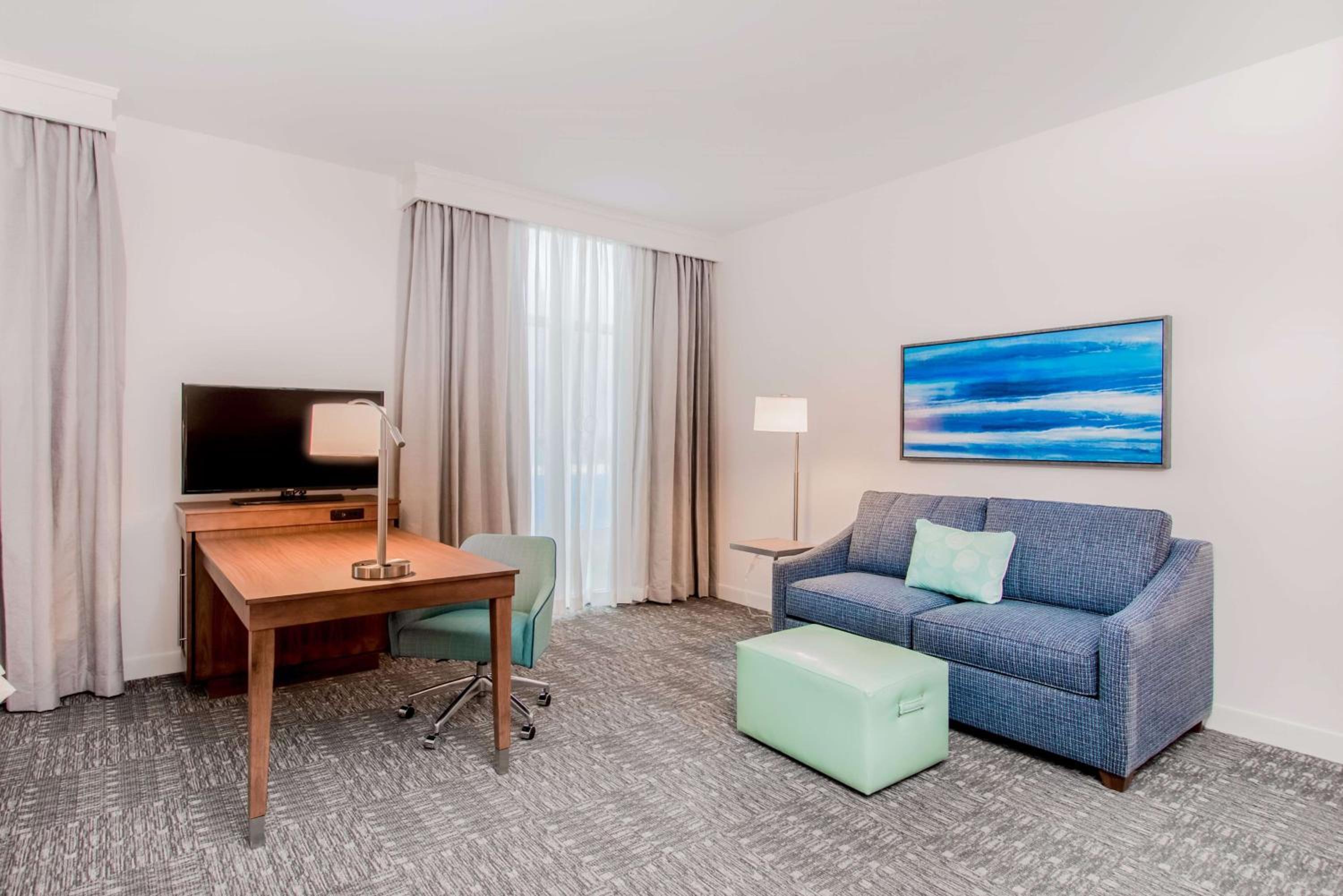 Queen Studio Suite with Two Queen Beds - Non-Smoking