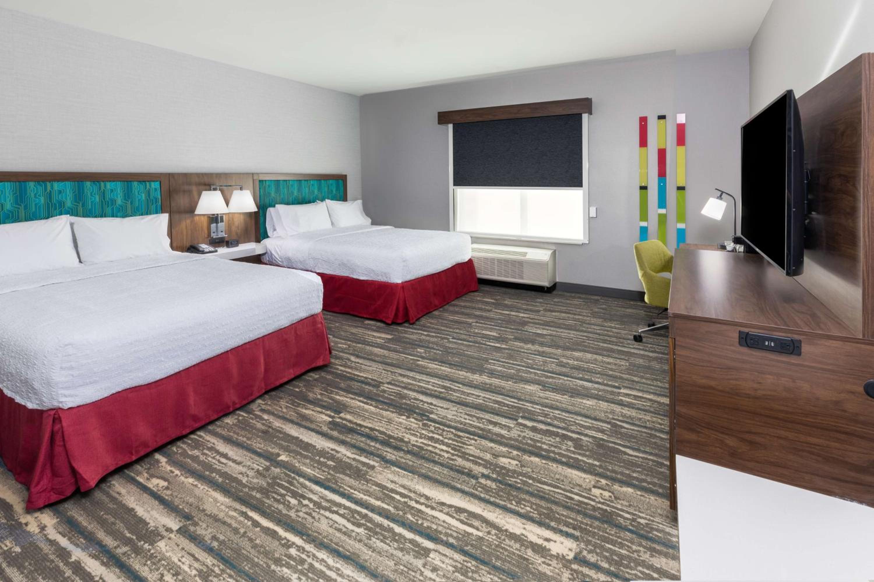 Queen Room with Two Queen Beds and Bath Tub - Mobility Access - Photo 1