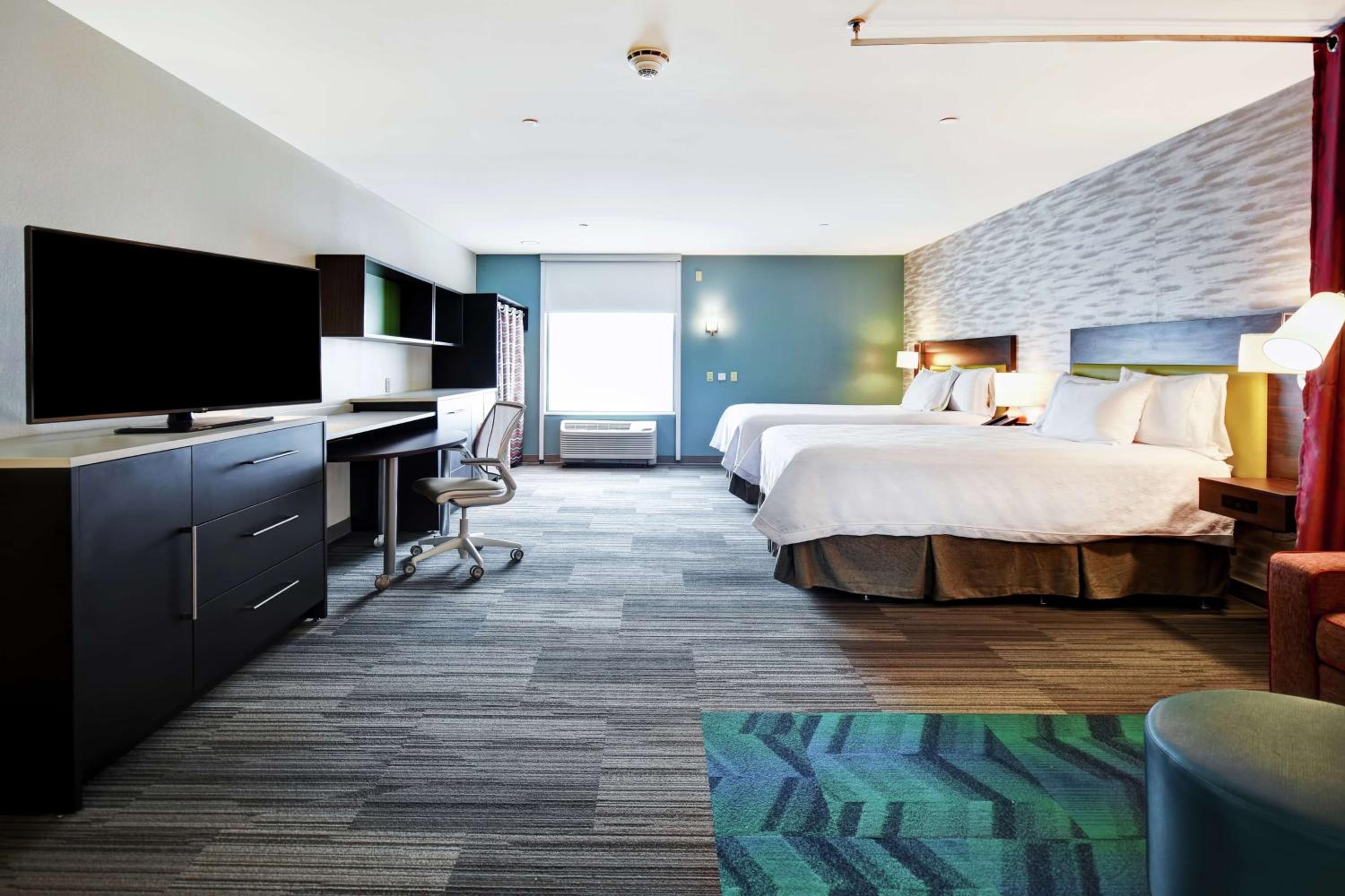 Studio Suite with Two Queen Beds - Hearing Access/Non-Smoking - Photo 2