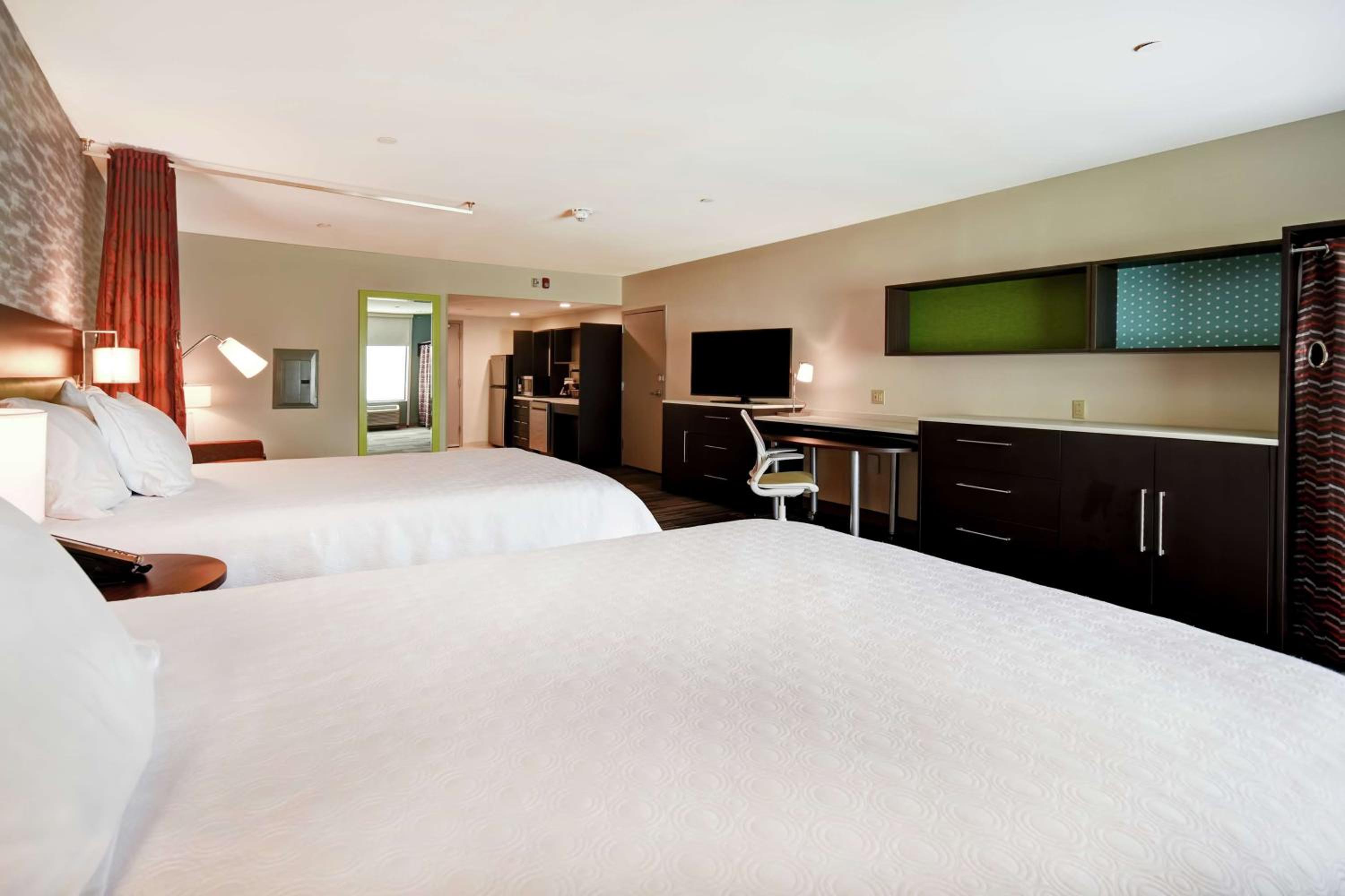 Studio Suite with Two Queen Beds - Hearing Access/Non-Smoking - Photo 3