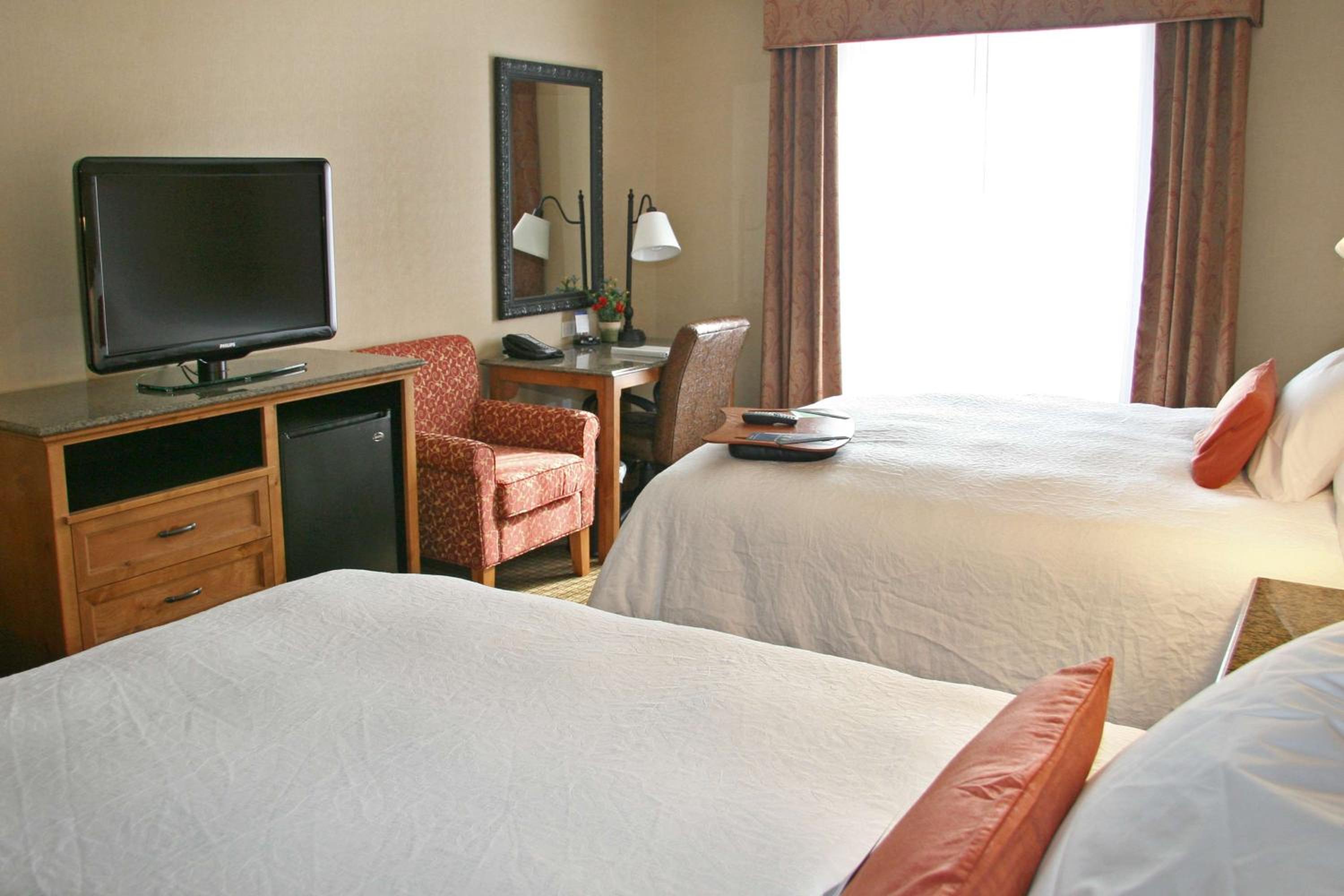 Room with Two Queen Beds - Non-Smoking - Photo 1