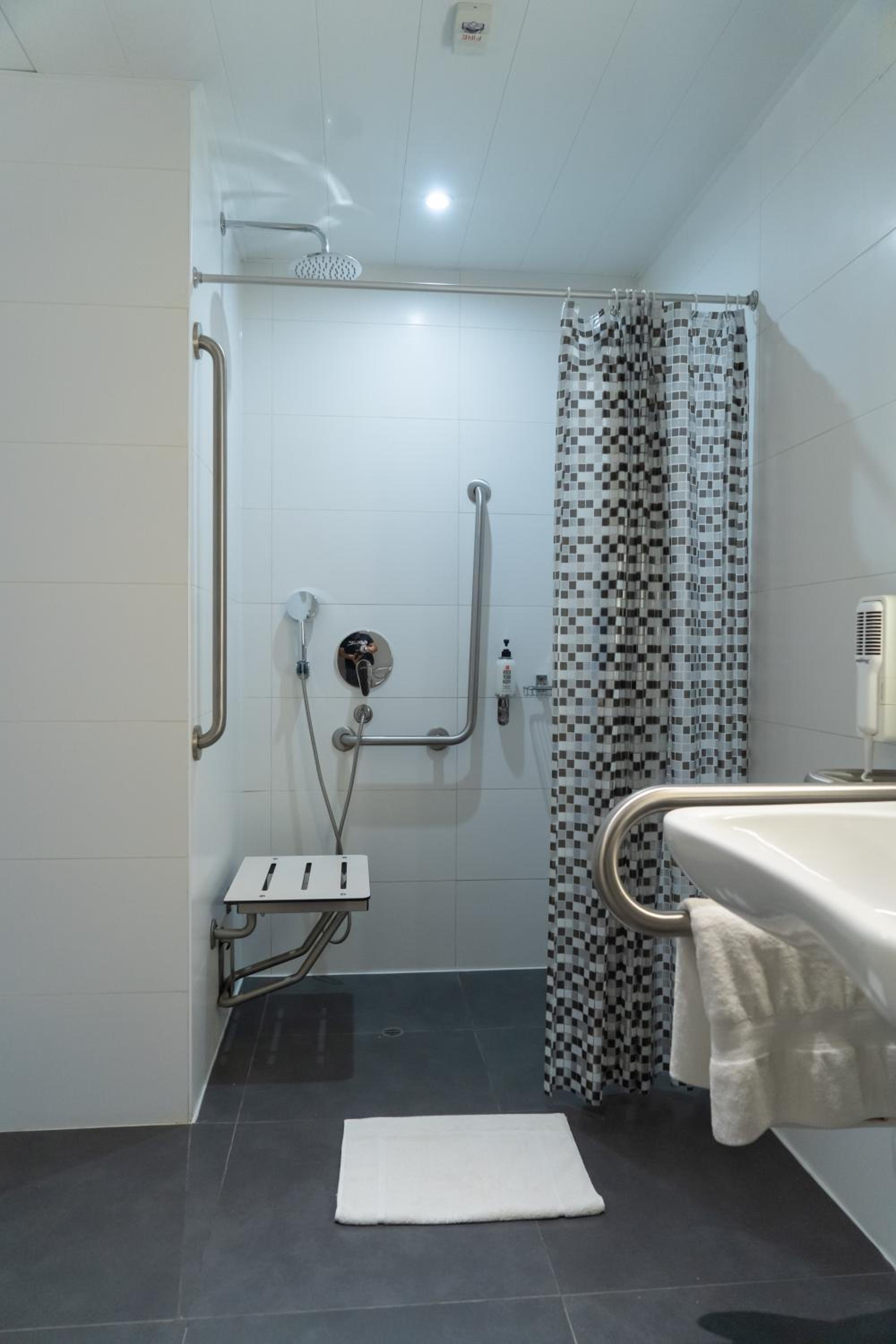Standard Room - Photo 3