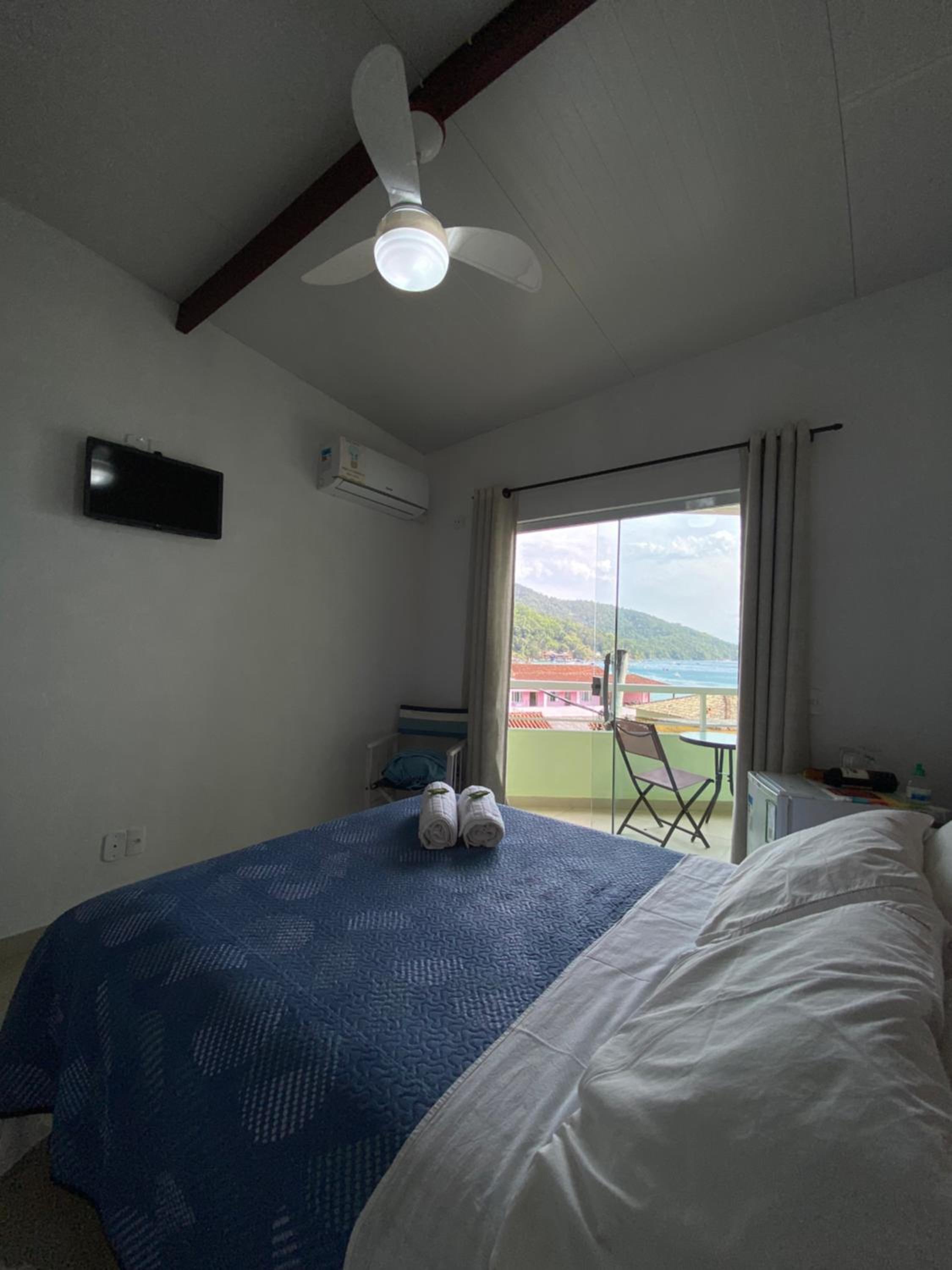 Double Room with Sea View photo 2