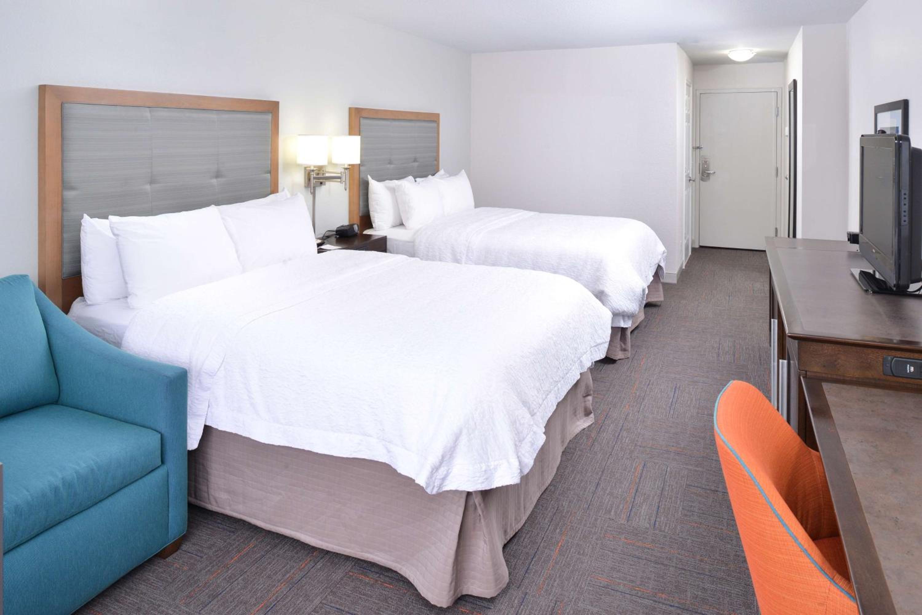 Queen Room with Two Queen Beds and Sofa Bed - Non-Smoking