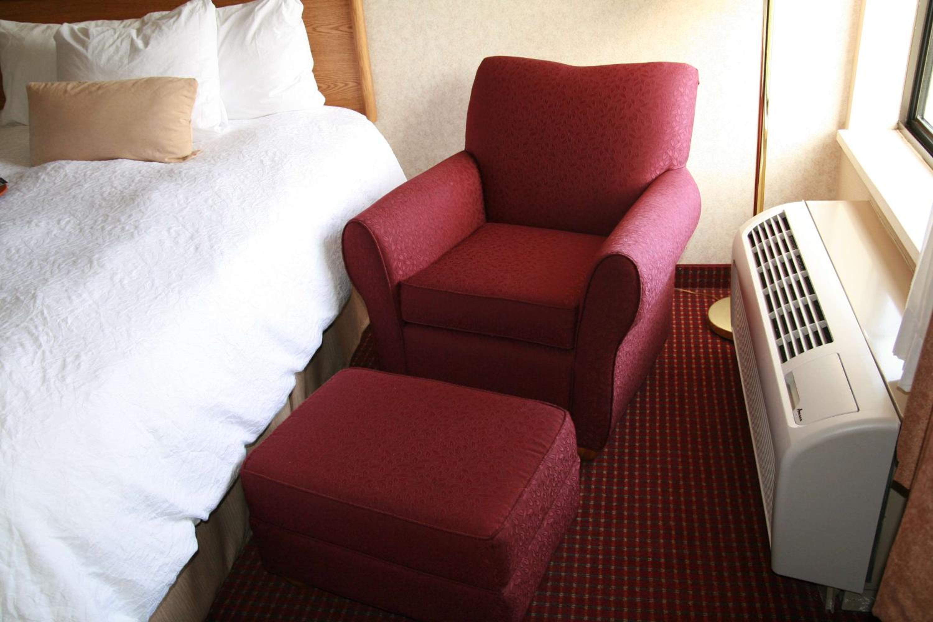 Room with Two Queen Beds - Non-Smoking photo 1
