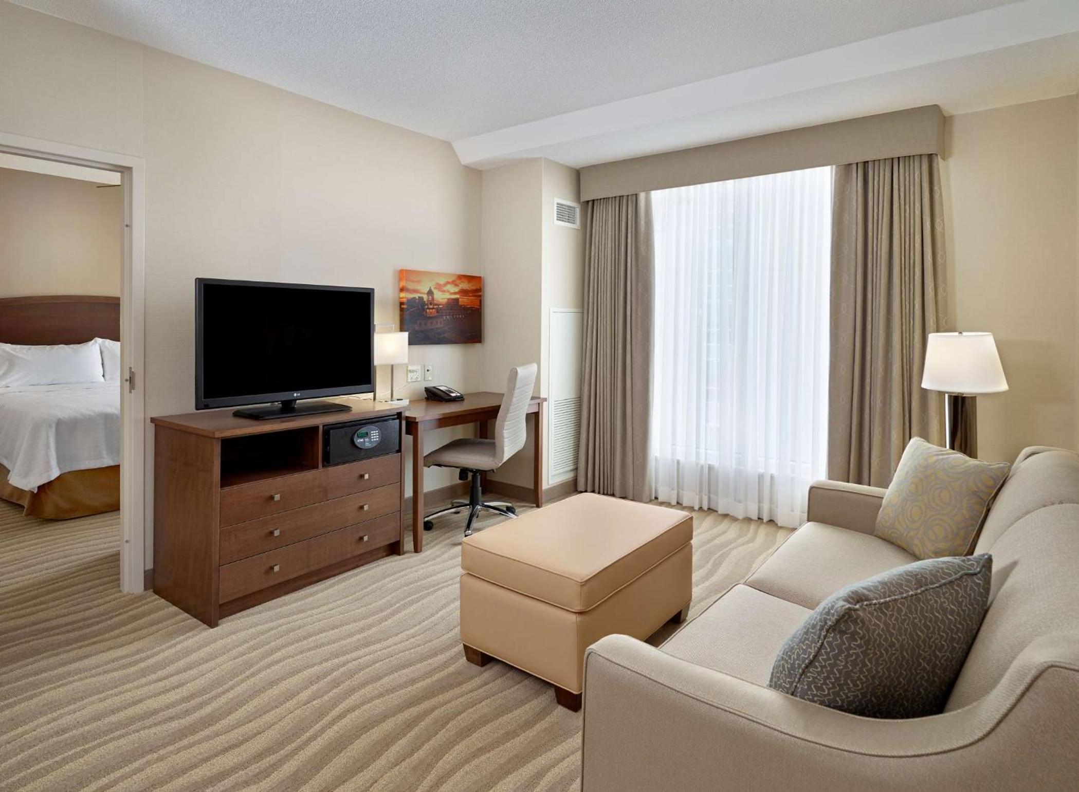 King Suite with Sea View