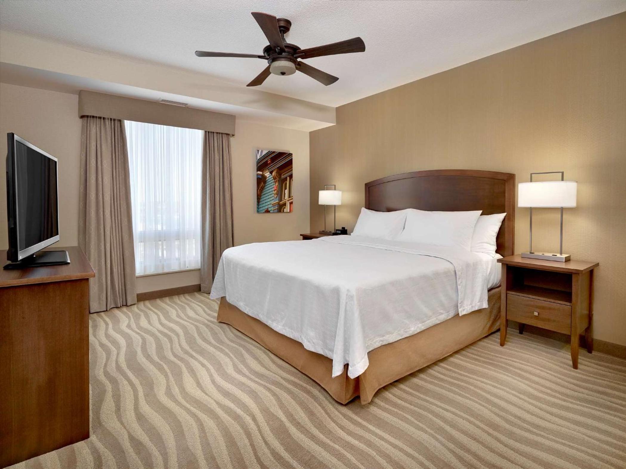 Two-Bedroom Suite - Non-Smoking