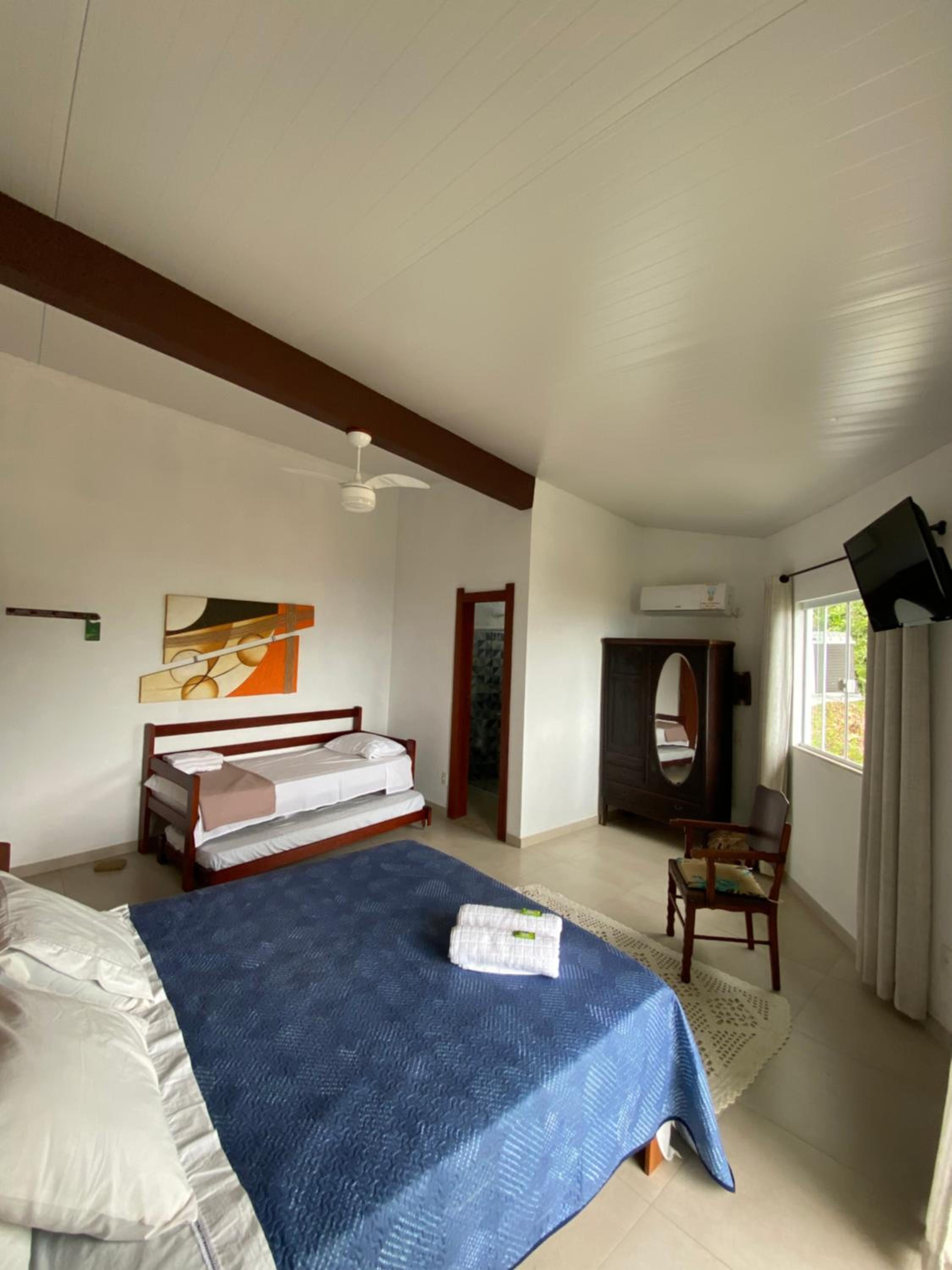 Deluxe Double Room with Balcony and Sea View photo 3