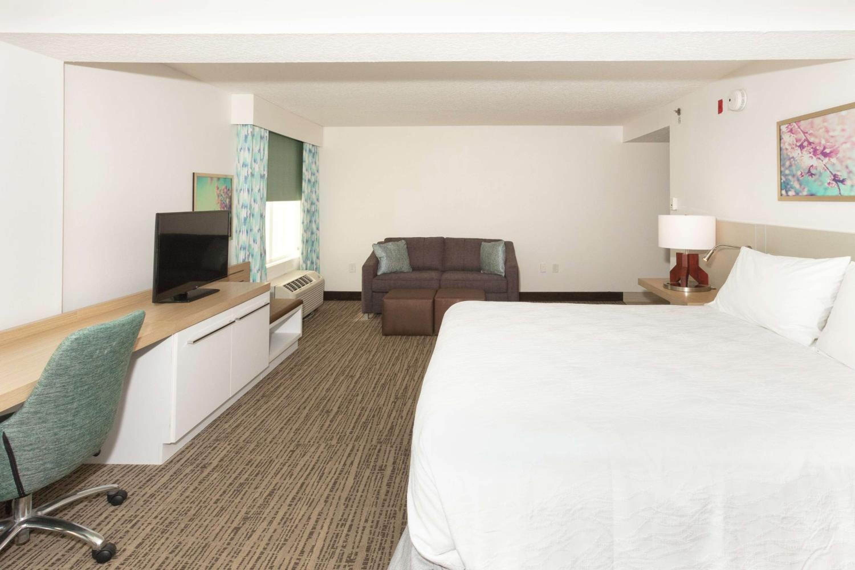 Deluxe Junior Suite - Photo 5