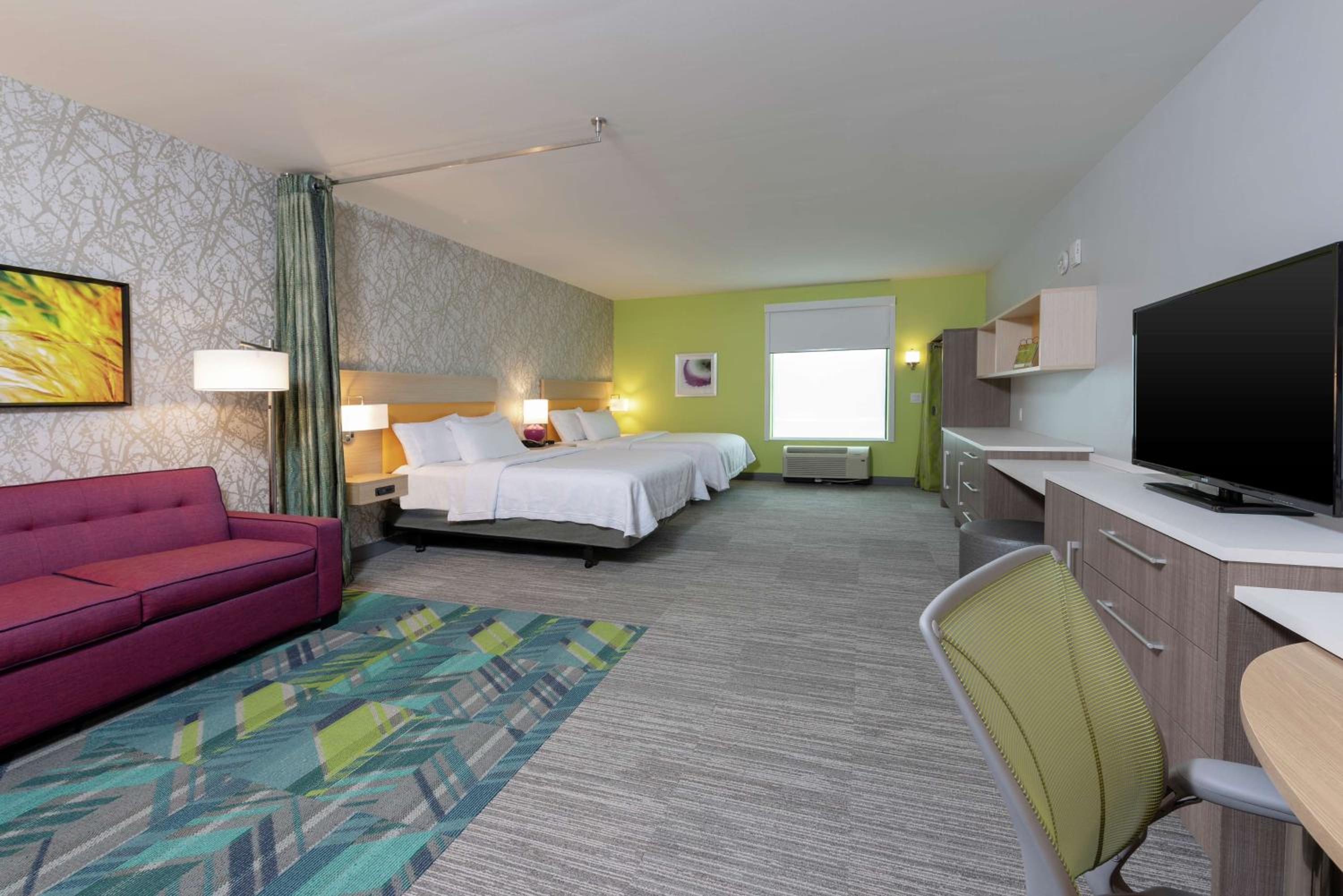 Queen Studio with Two Queen Beds - Hearing Accessible/Non-Smoking photo 1
