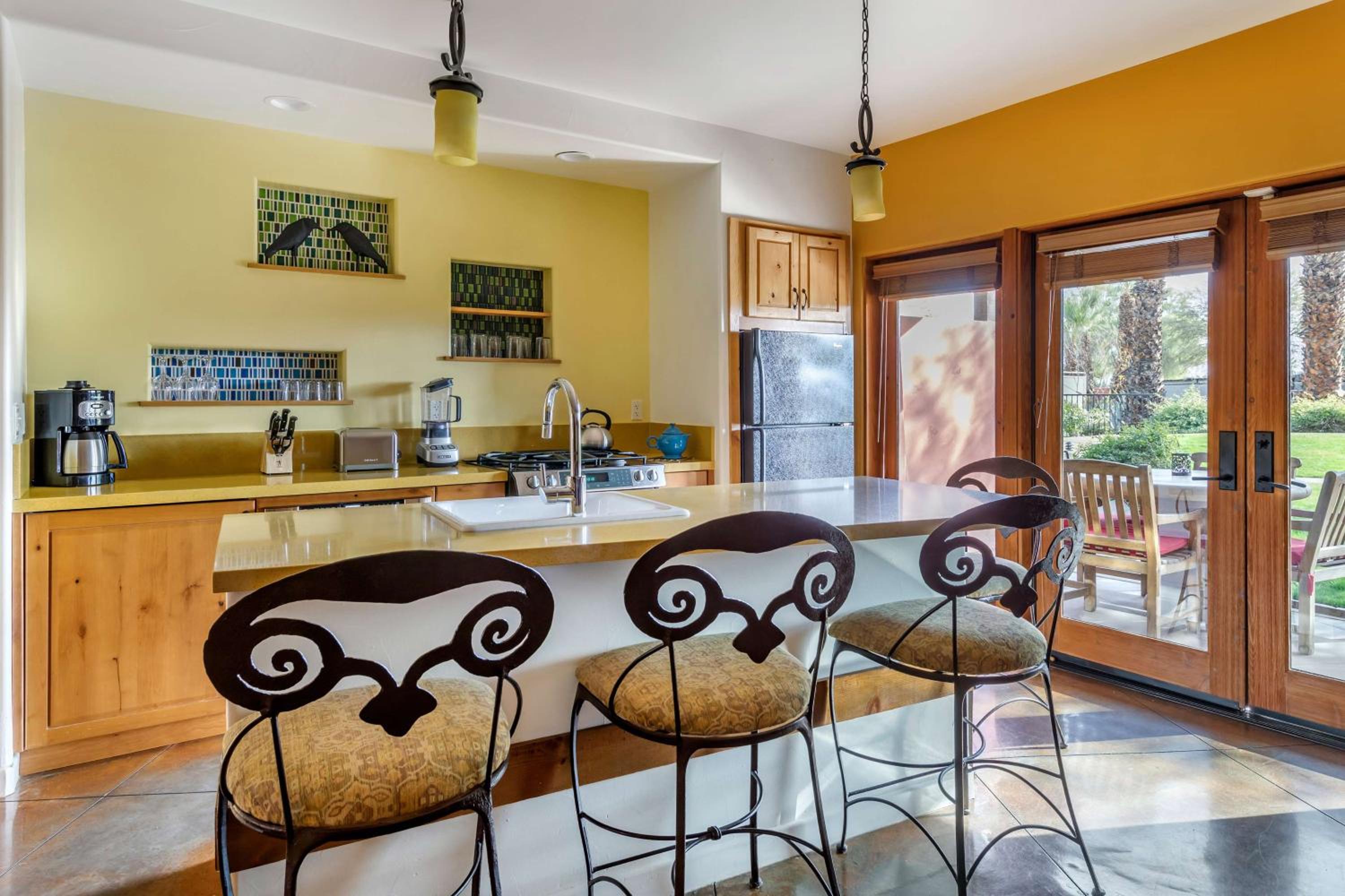 1 BEDROOM TERRACE PREMIER WITH 1 KING BED - Photo 6