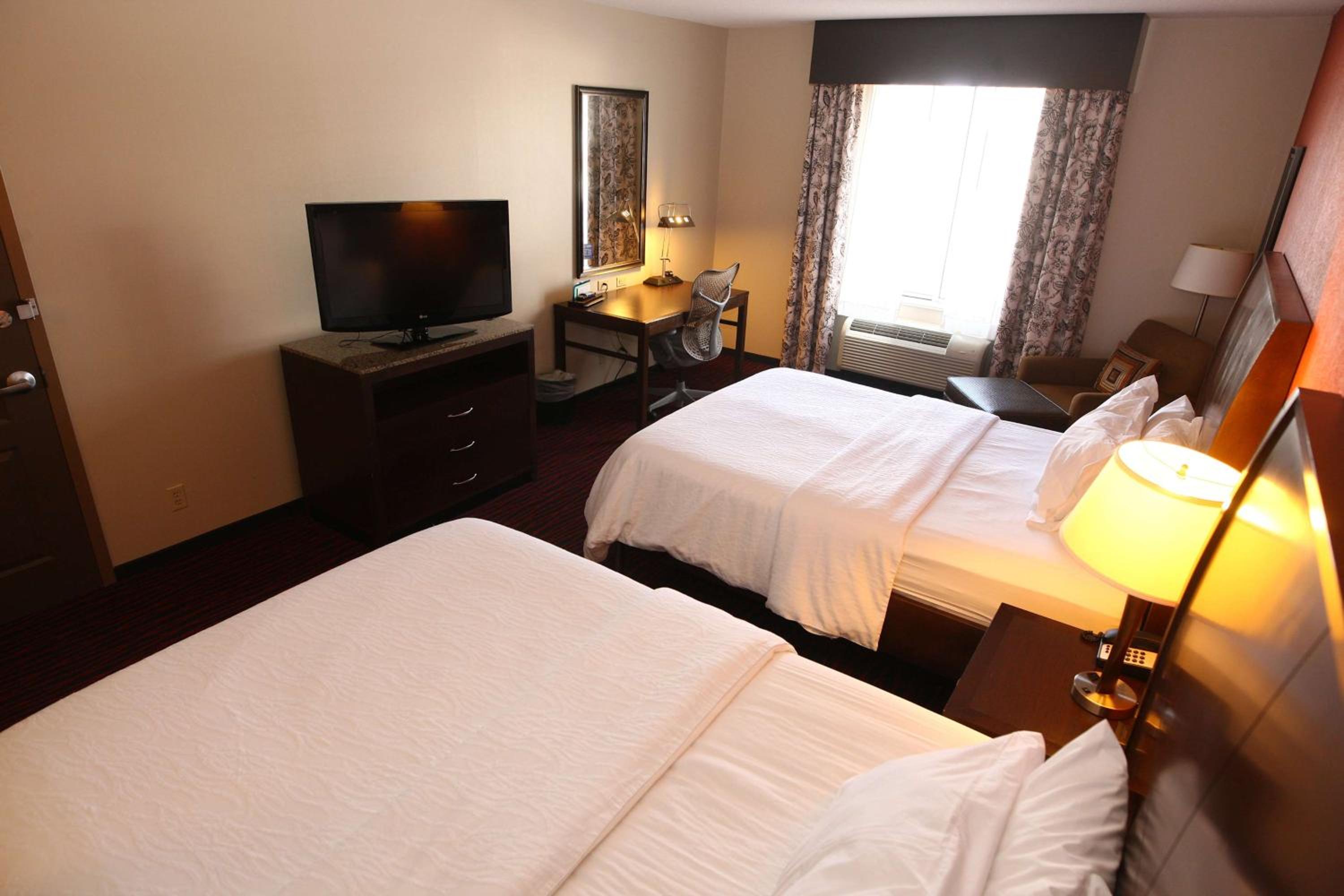 Queen Room with Two Queen Beds - Photo 1