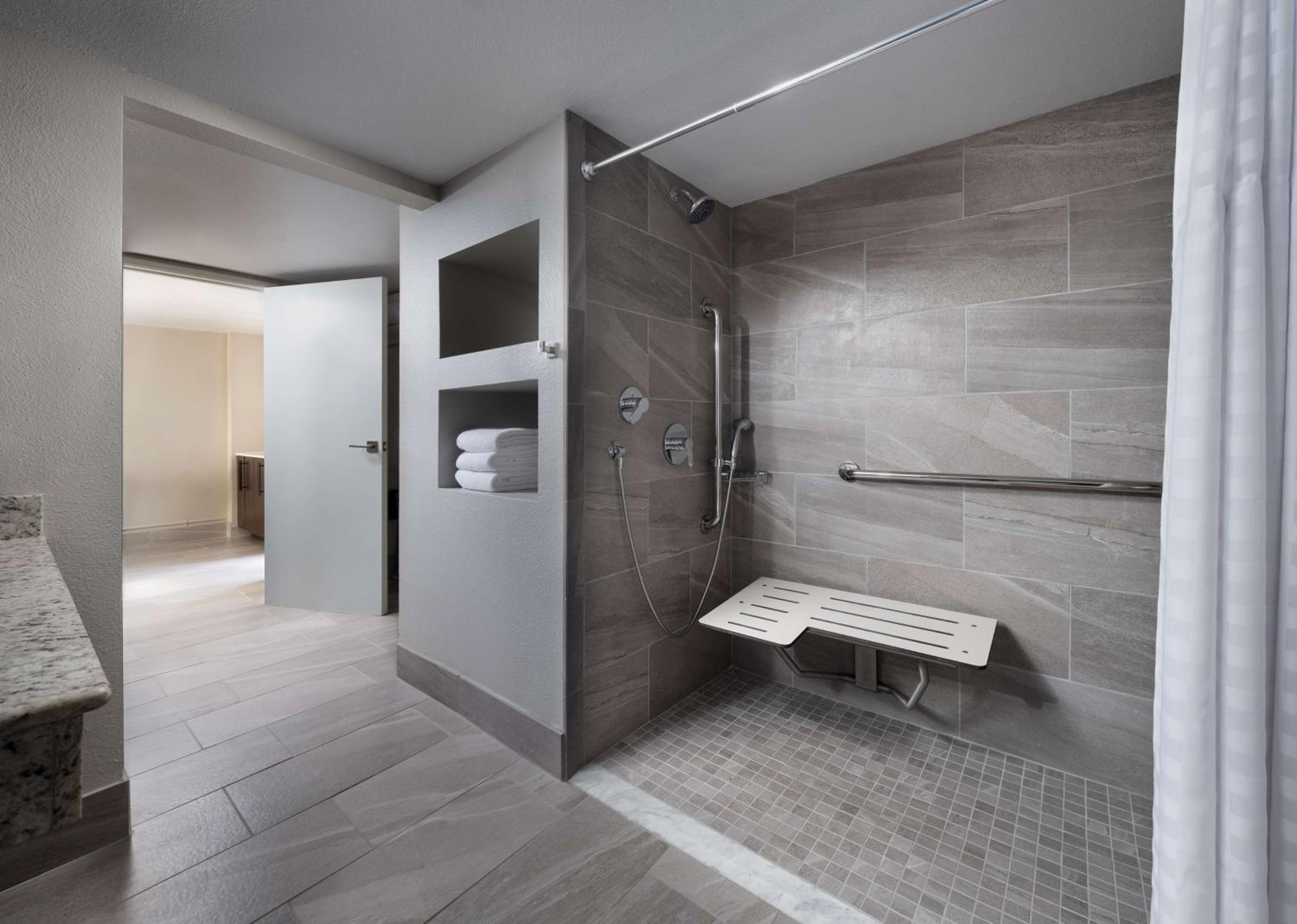 King Suite with Roll-In Shower - Mobility/Hearing Accessible - Photo 2