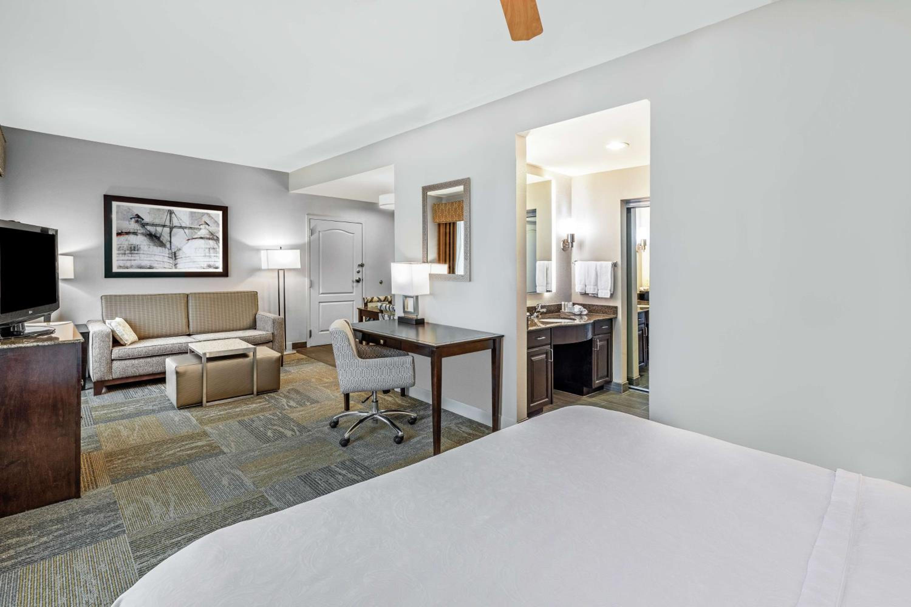 King Studio Suite - Hearing Access/Non-Smoking - Photo 1