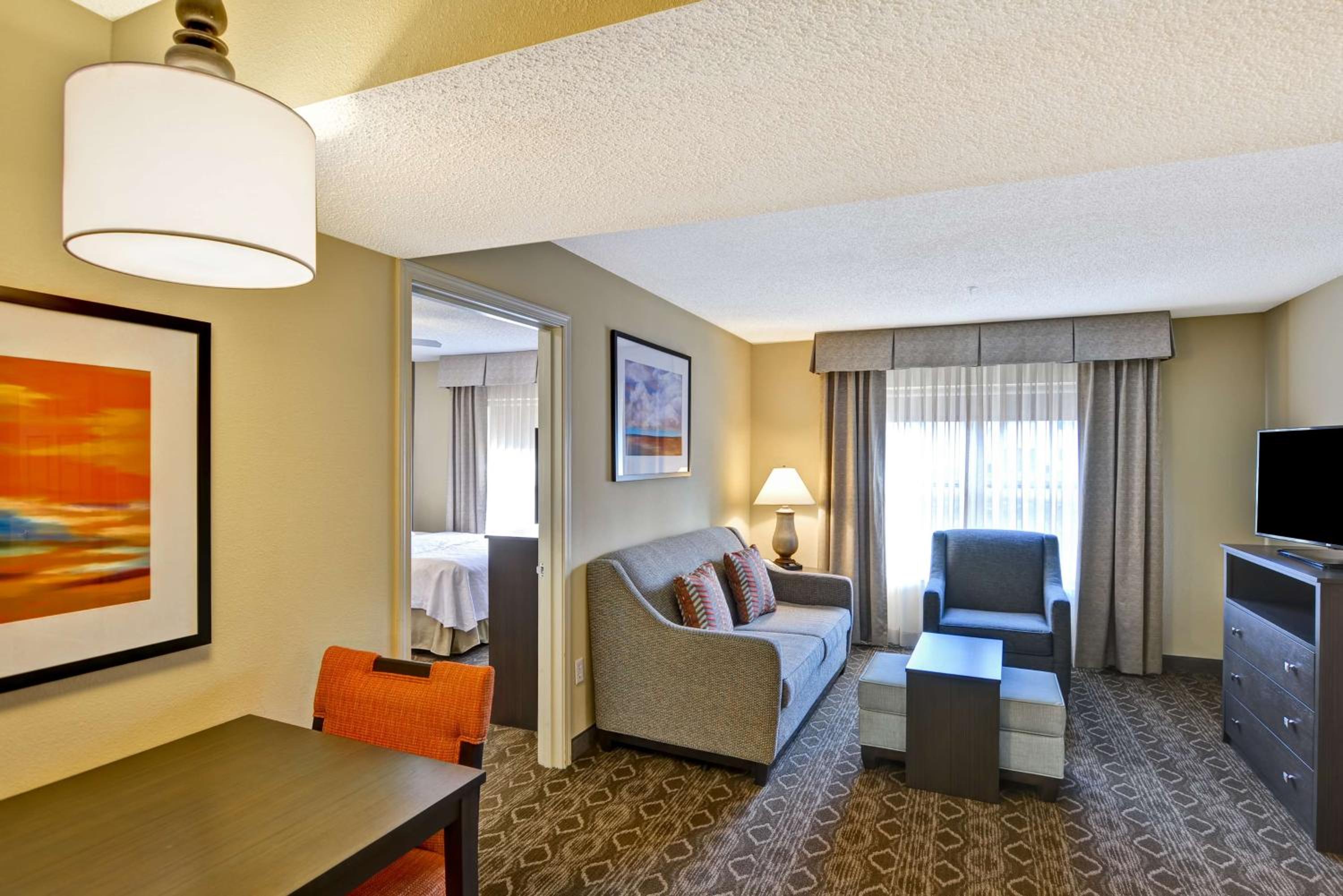 Two-Bedroom King Suite - Non-Smoking - Photo 3