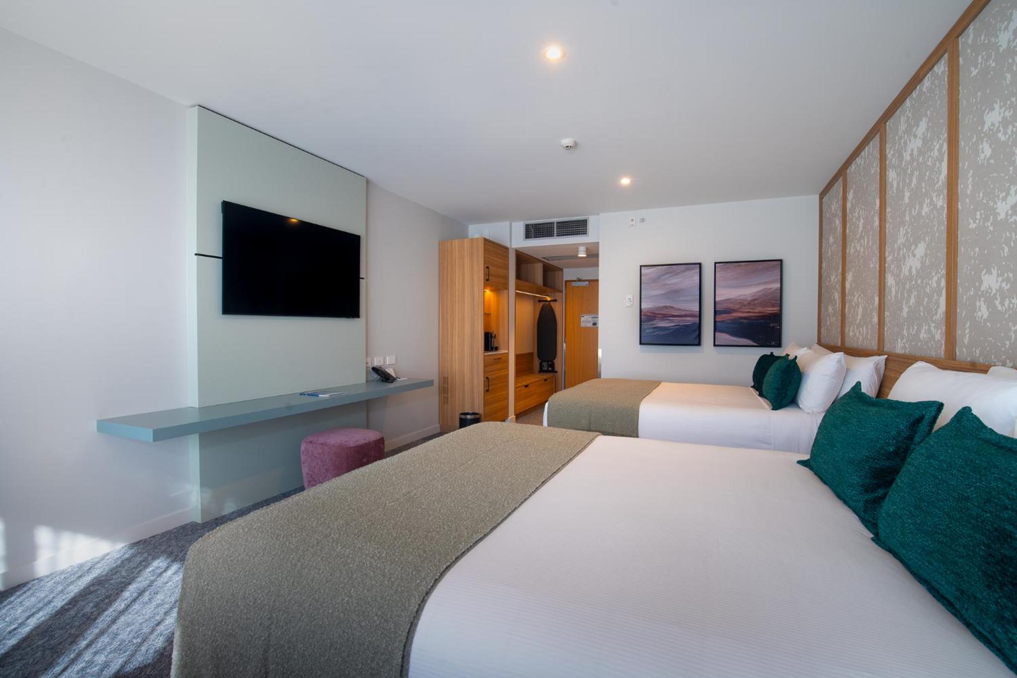 Premium Twin Room with Mountain view photo 3