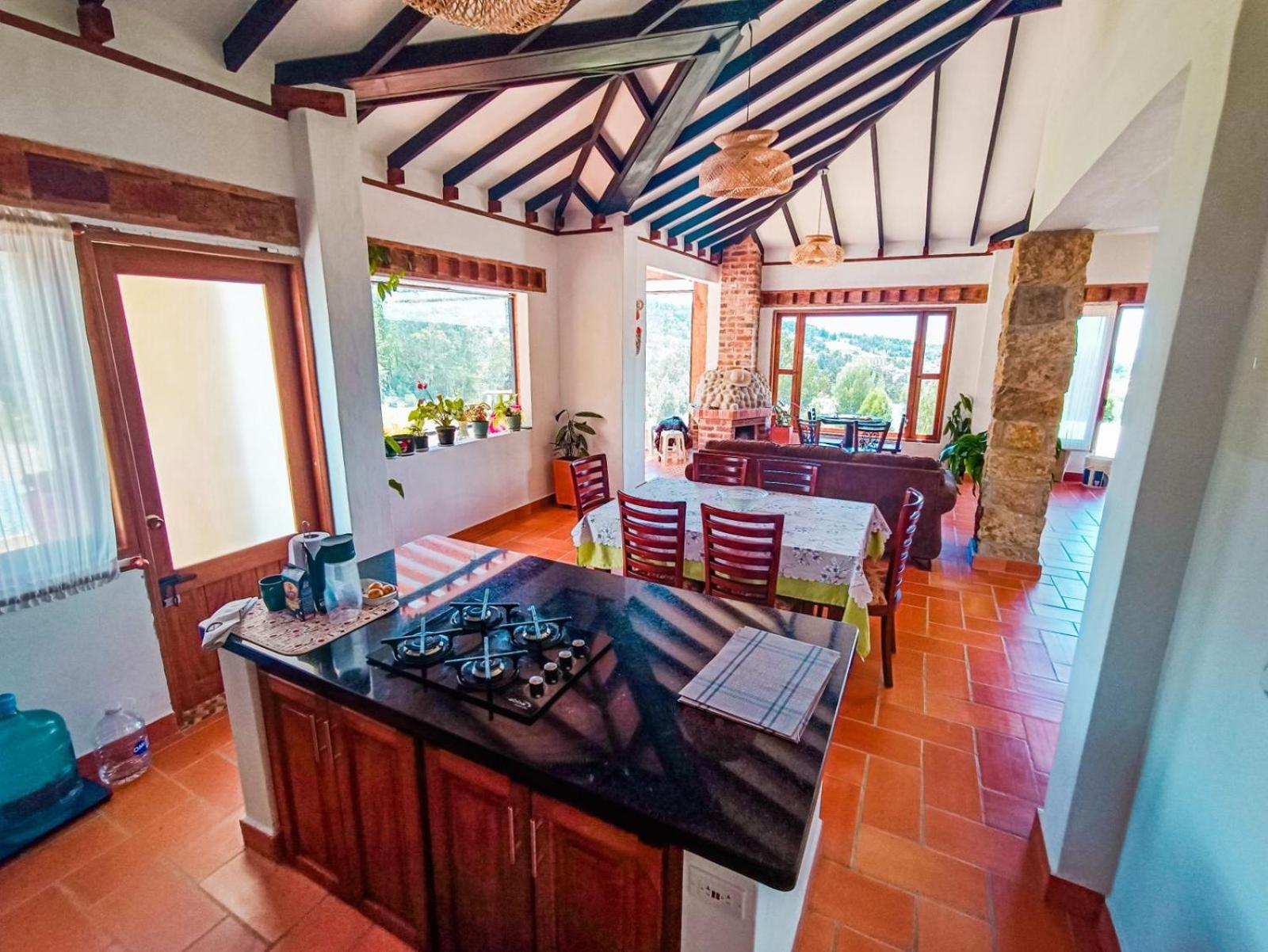 Four-Bedroom Vacation Home photo 3