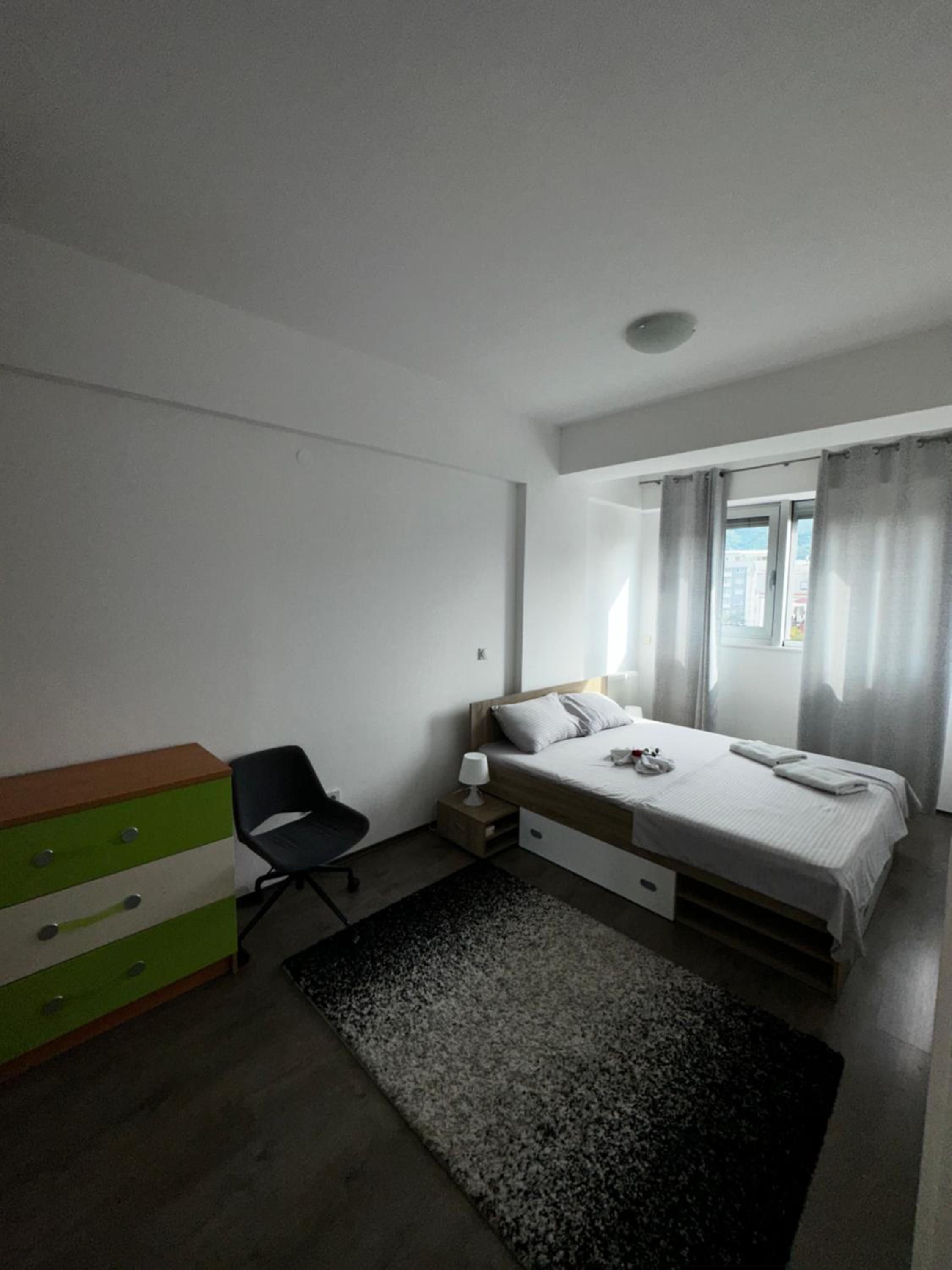 Three-Bedroom Apartment photo 3