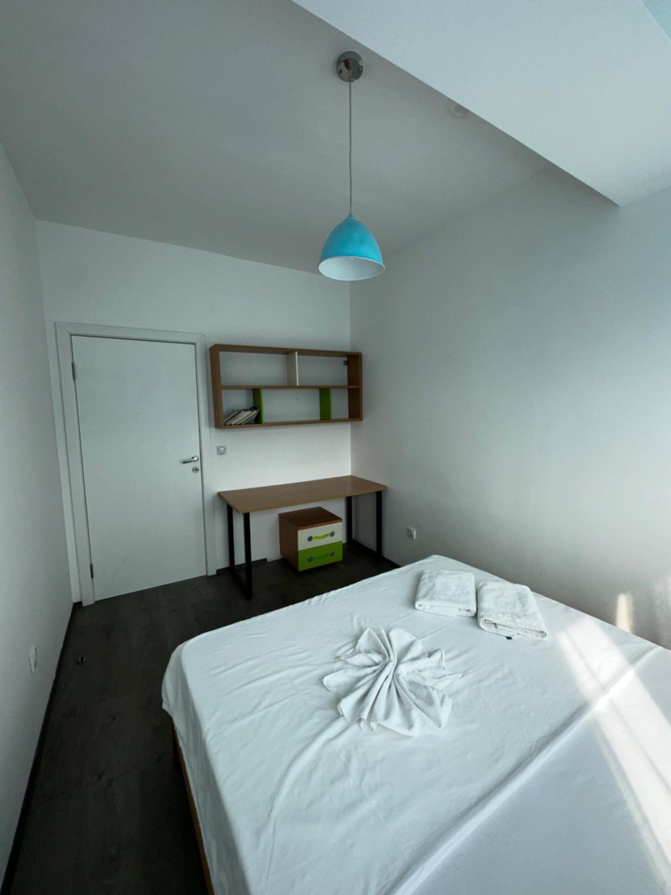 Three-Bedroom Apartment photo 2