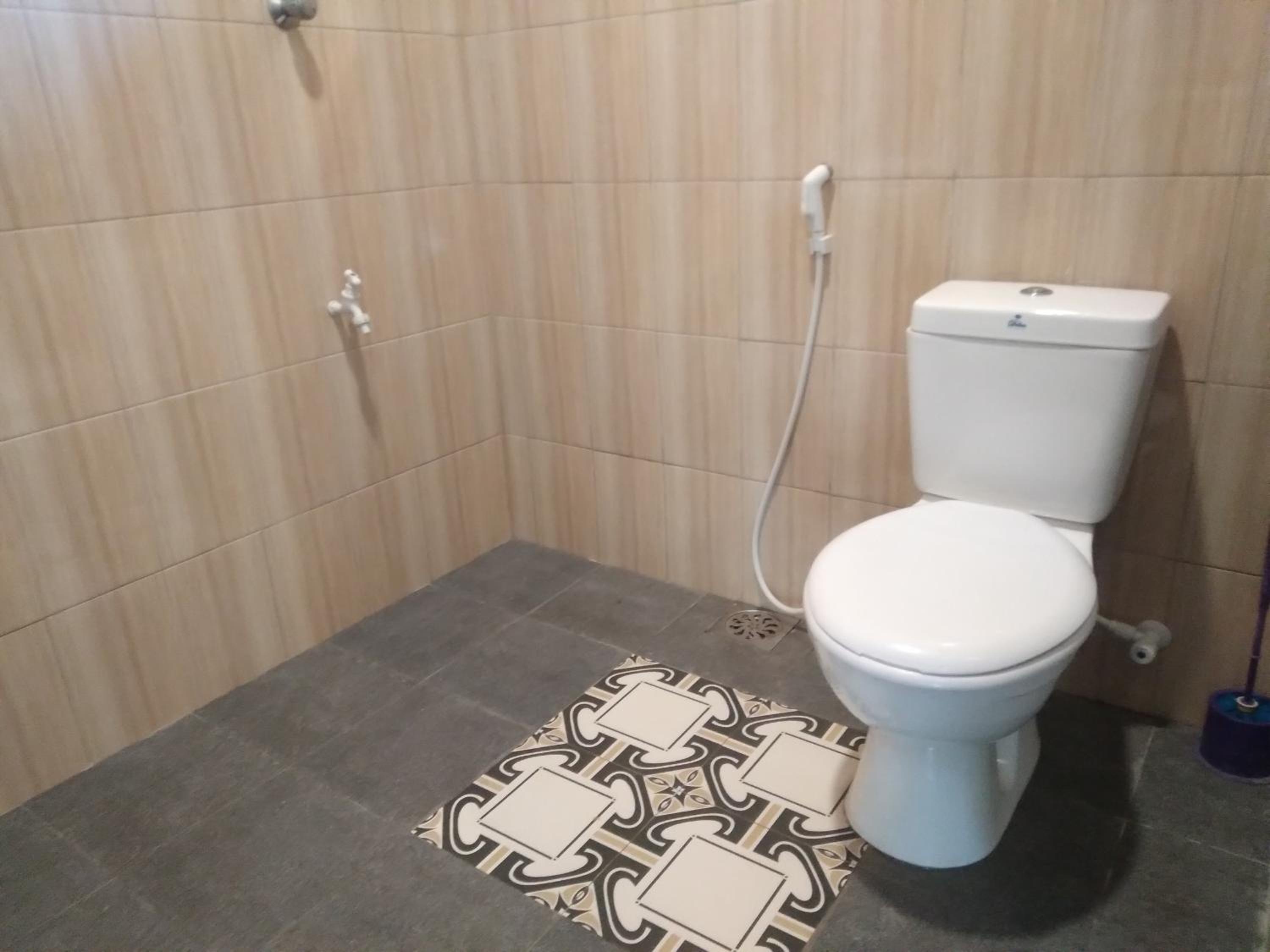 Standard Double Room with Fan photo 3