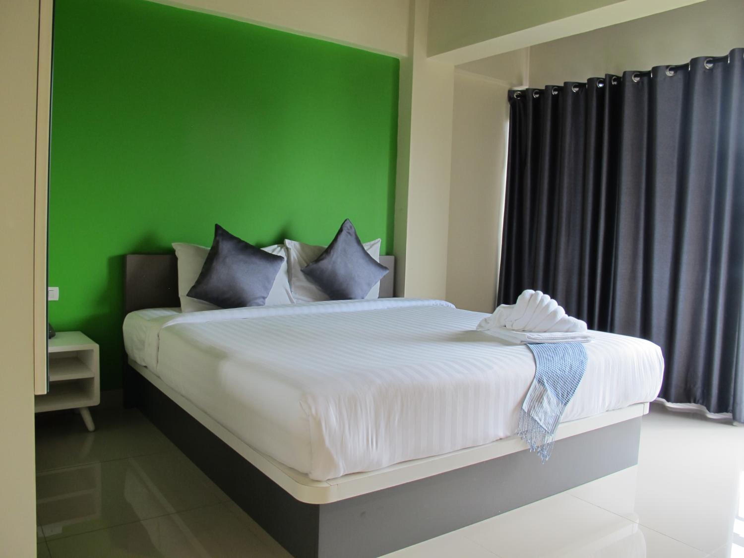 Deluxe Double Room photo 2