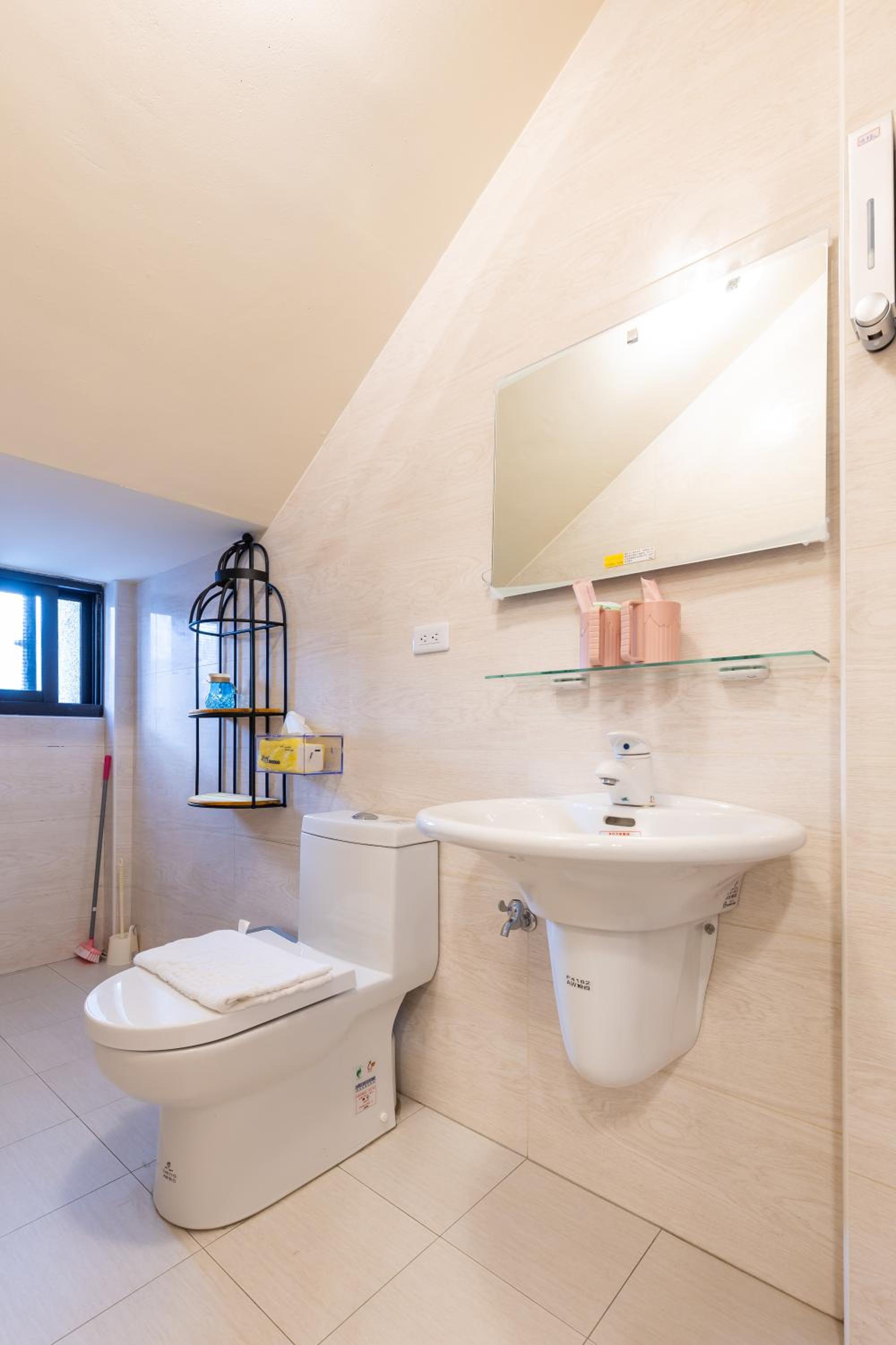 Double Room with Private Bathroom photo 3