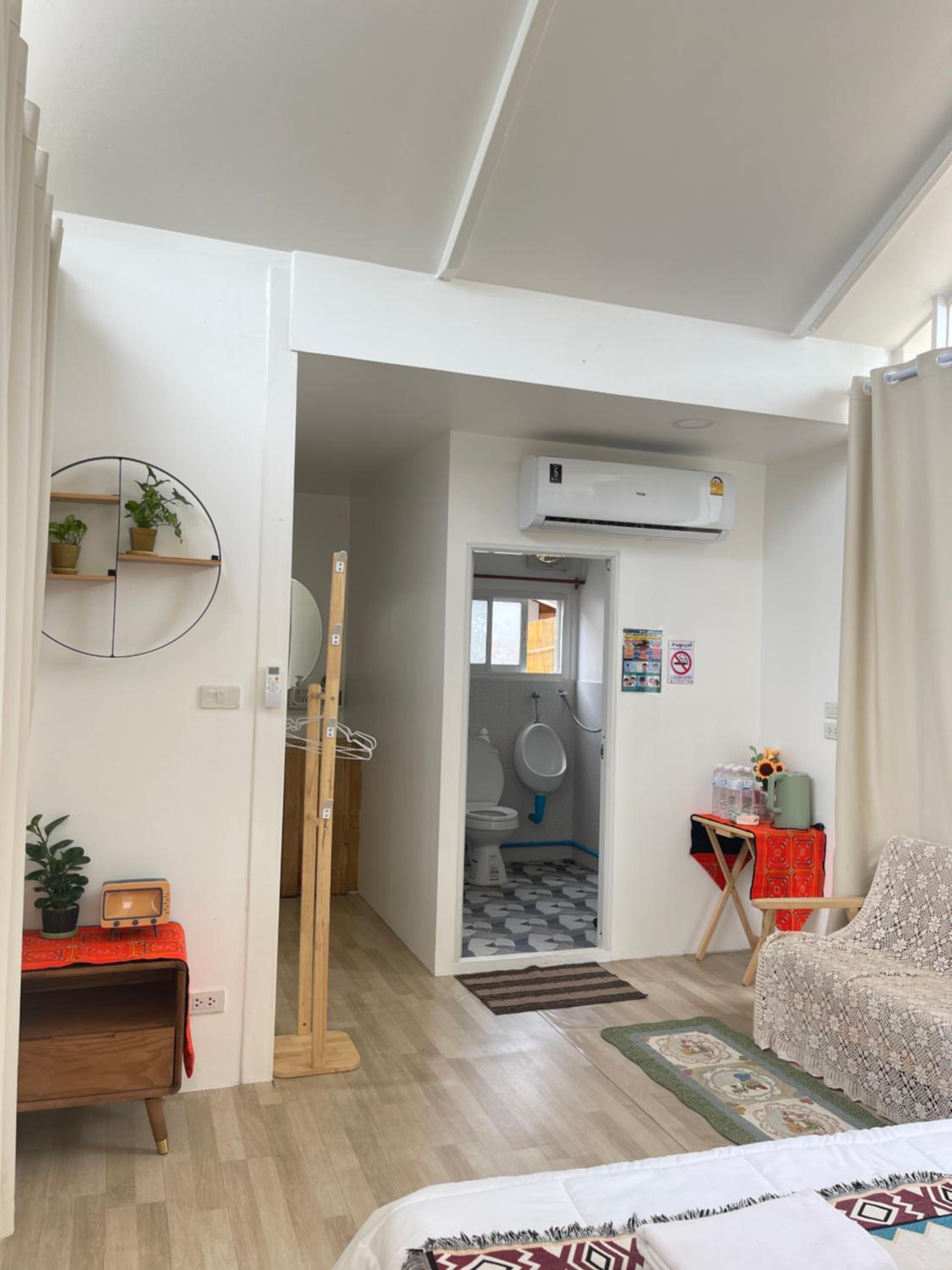 Two-Bedroom House - Photo 25