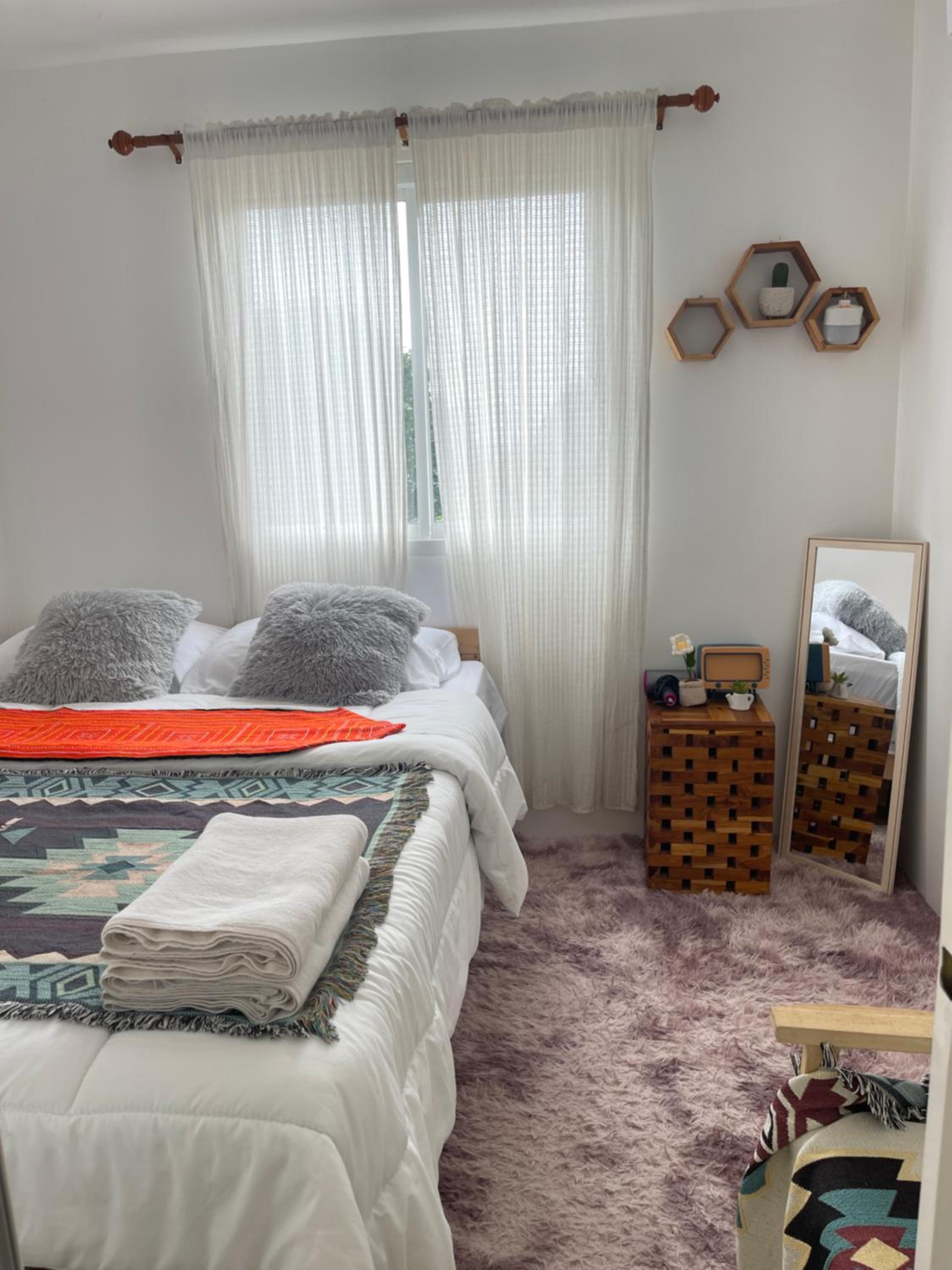 Two-Bedroom House - Photo 23