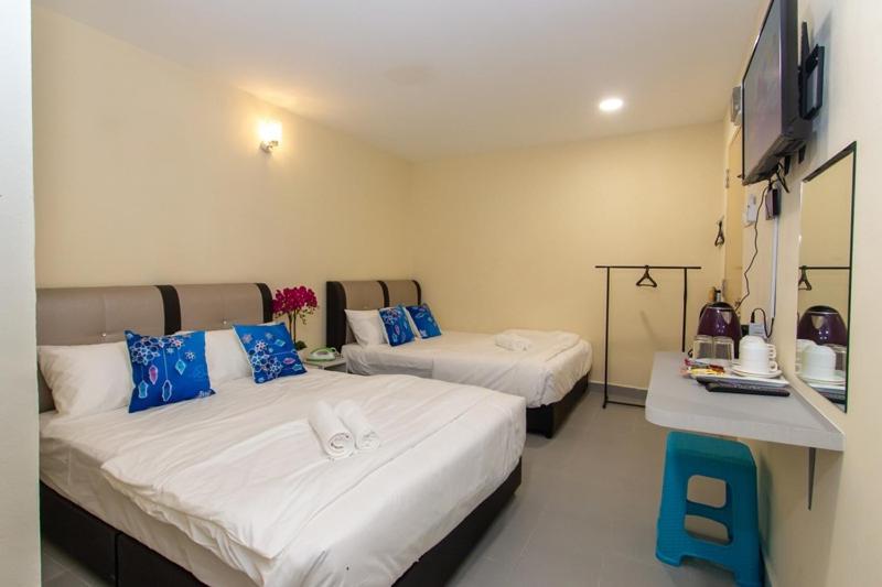 Standard Quadruple Room