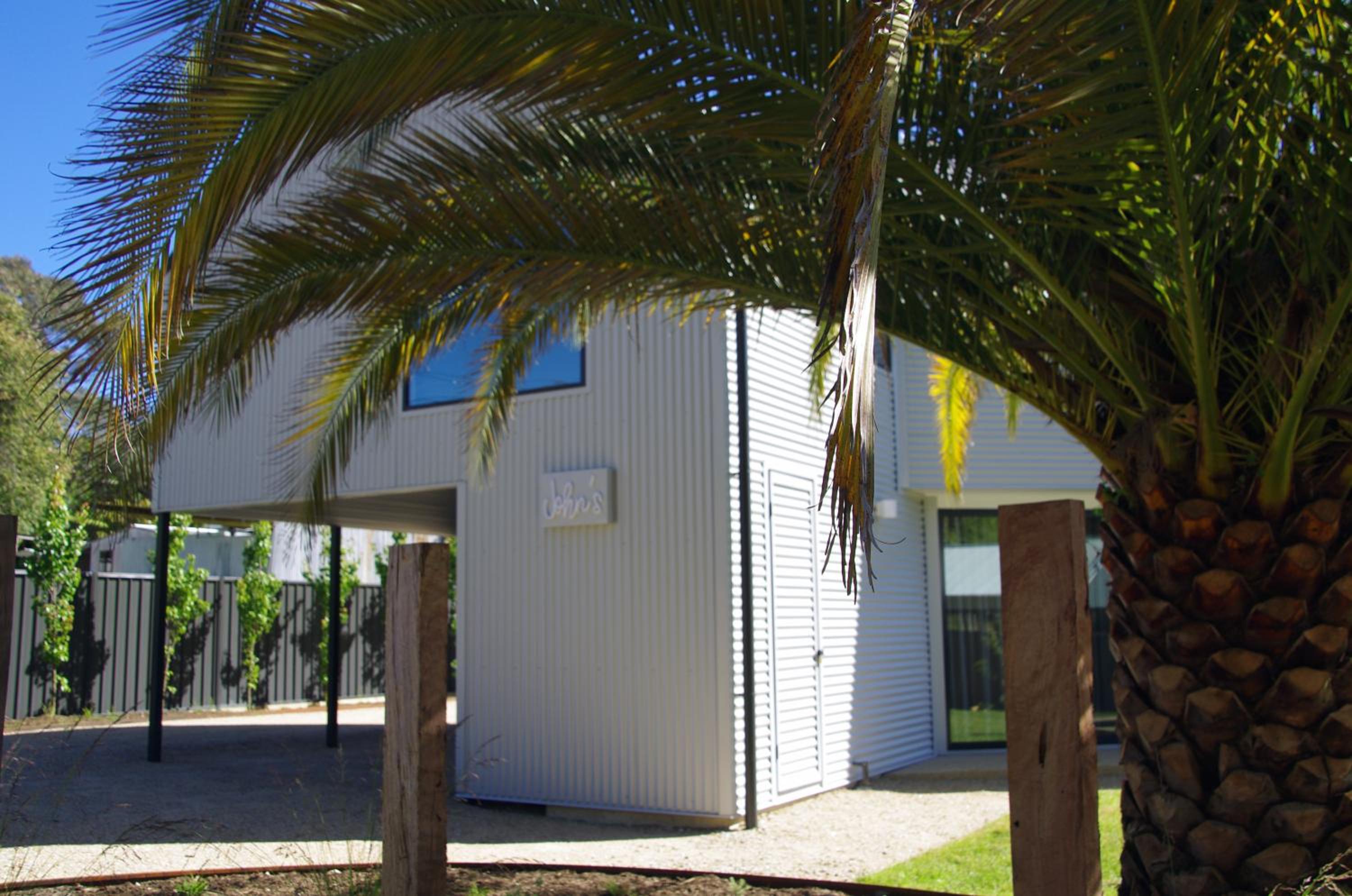 Three-Bedroom Villa photo 3
