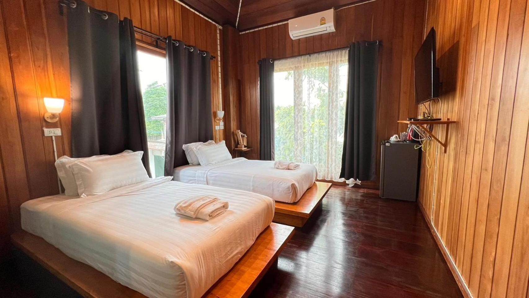 Deluxe Twin Room - Photo 3
