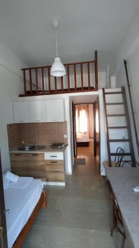 Quadruple Room photo 3