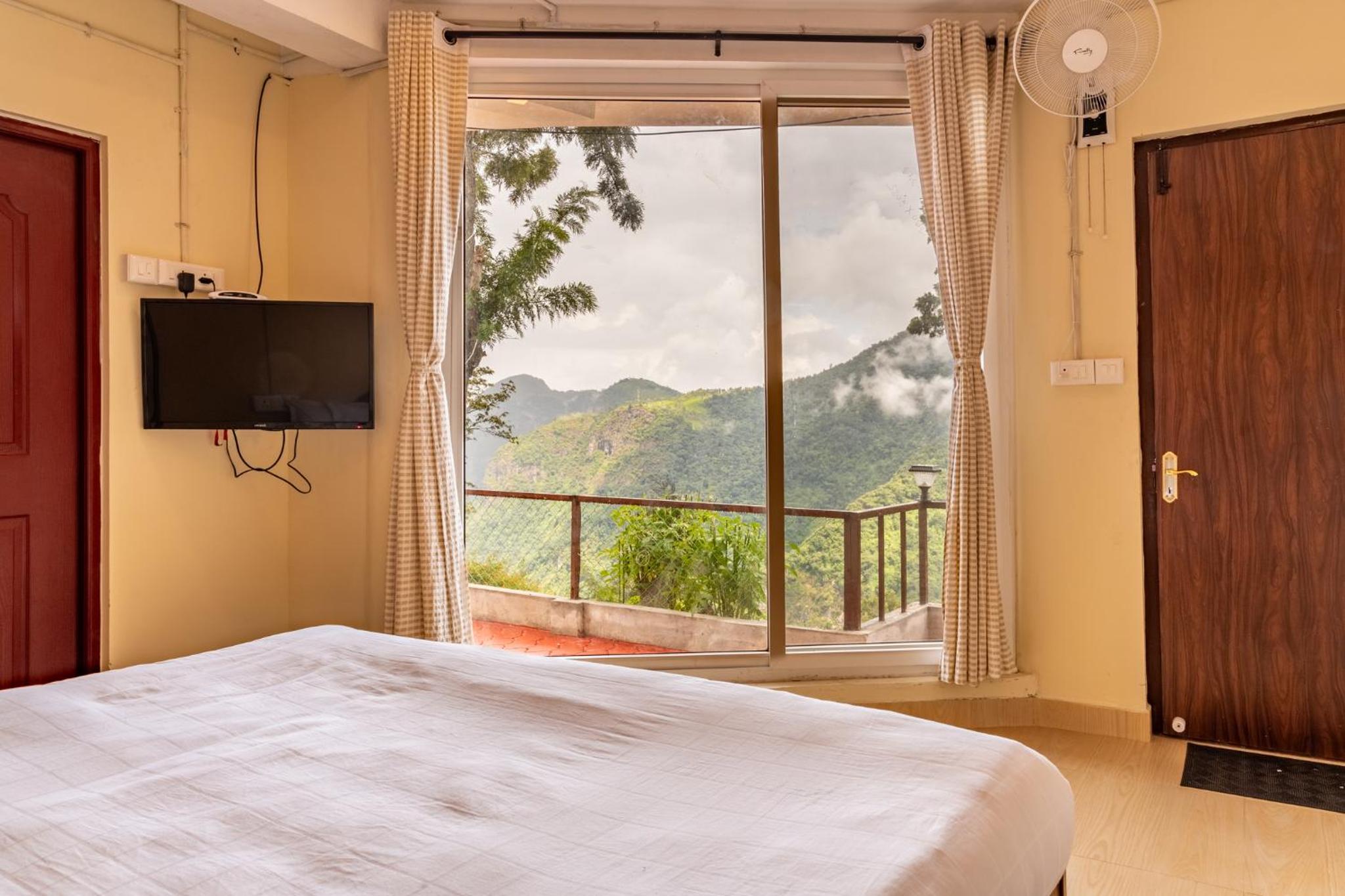 Double Room With Mountain View photo 3