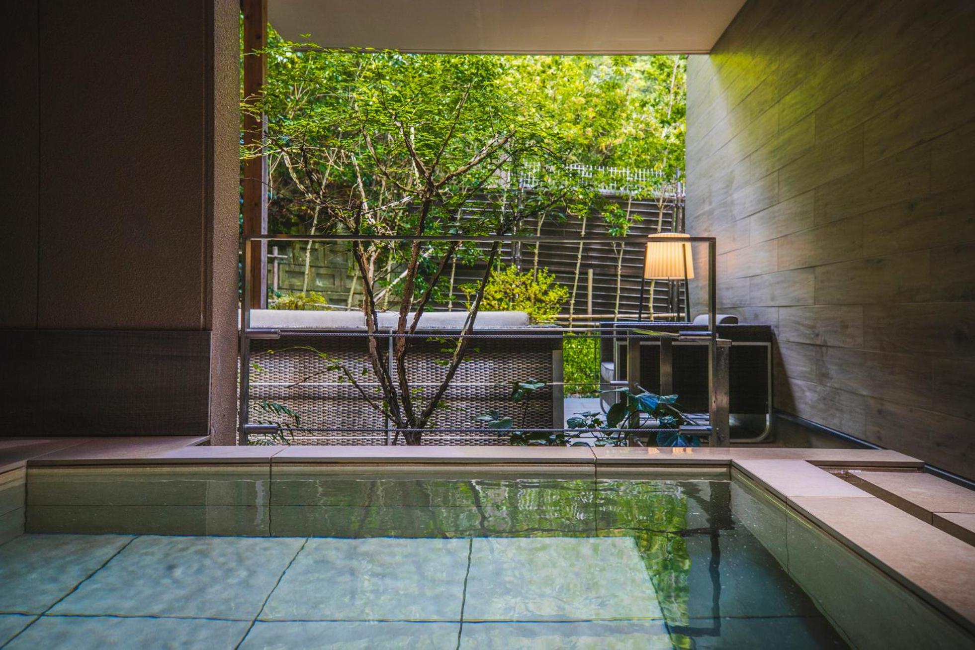 Suite with Open Air Bath A photo 2
