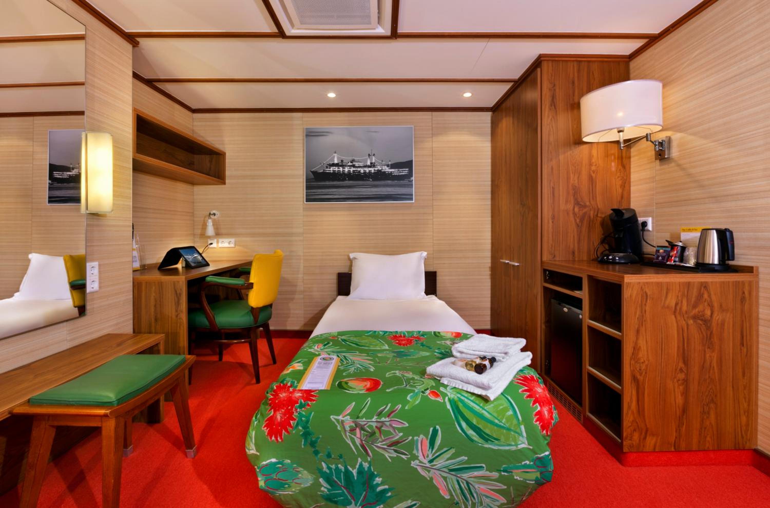 Standard Single Room - Photo 3